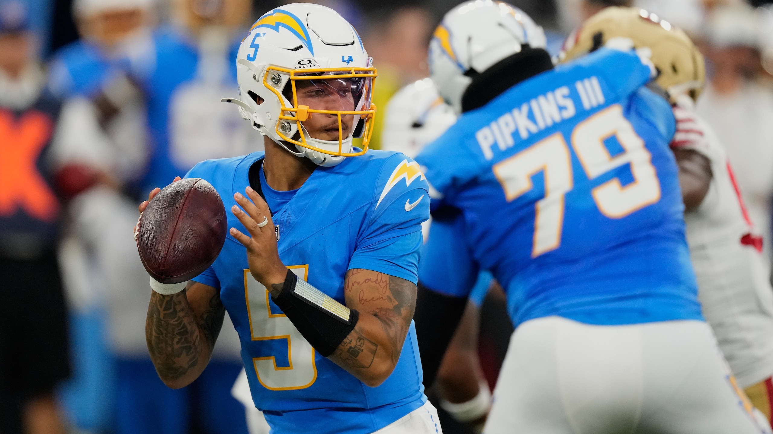 49ers Chargers Football