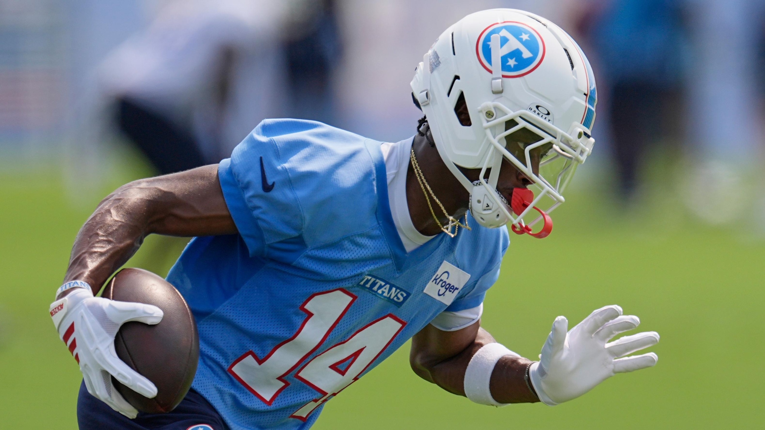 Titans Camp Football