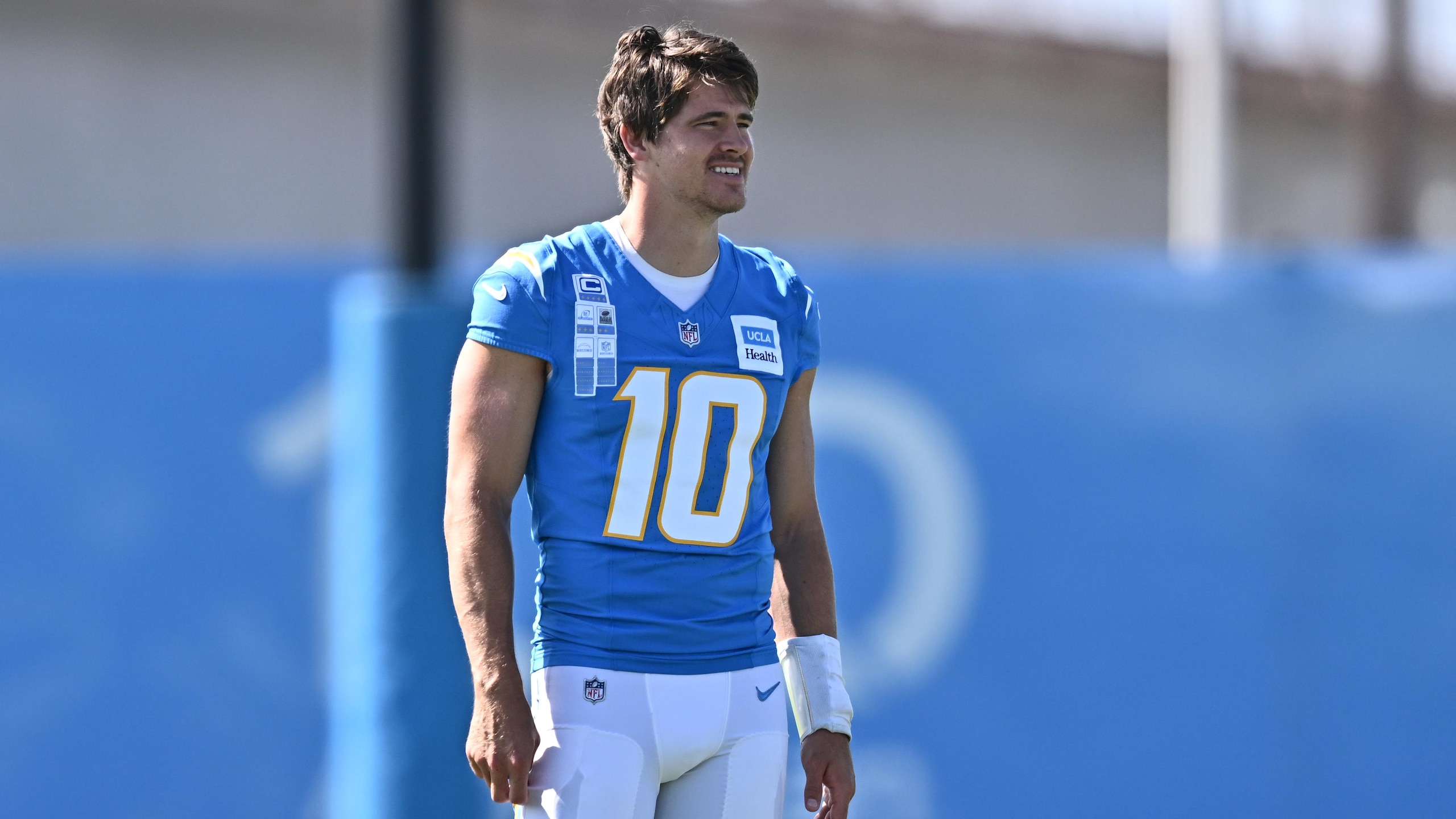 Chargers Camp Football
