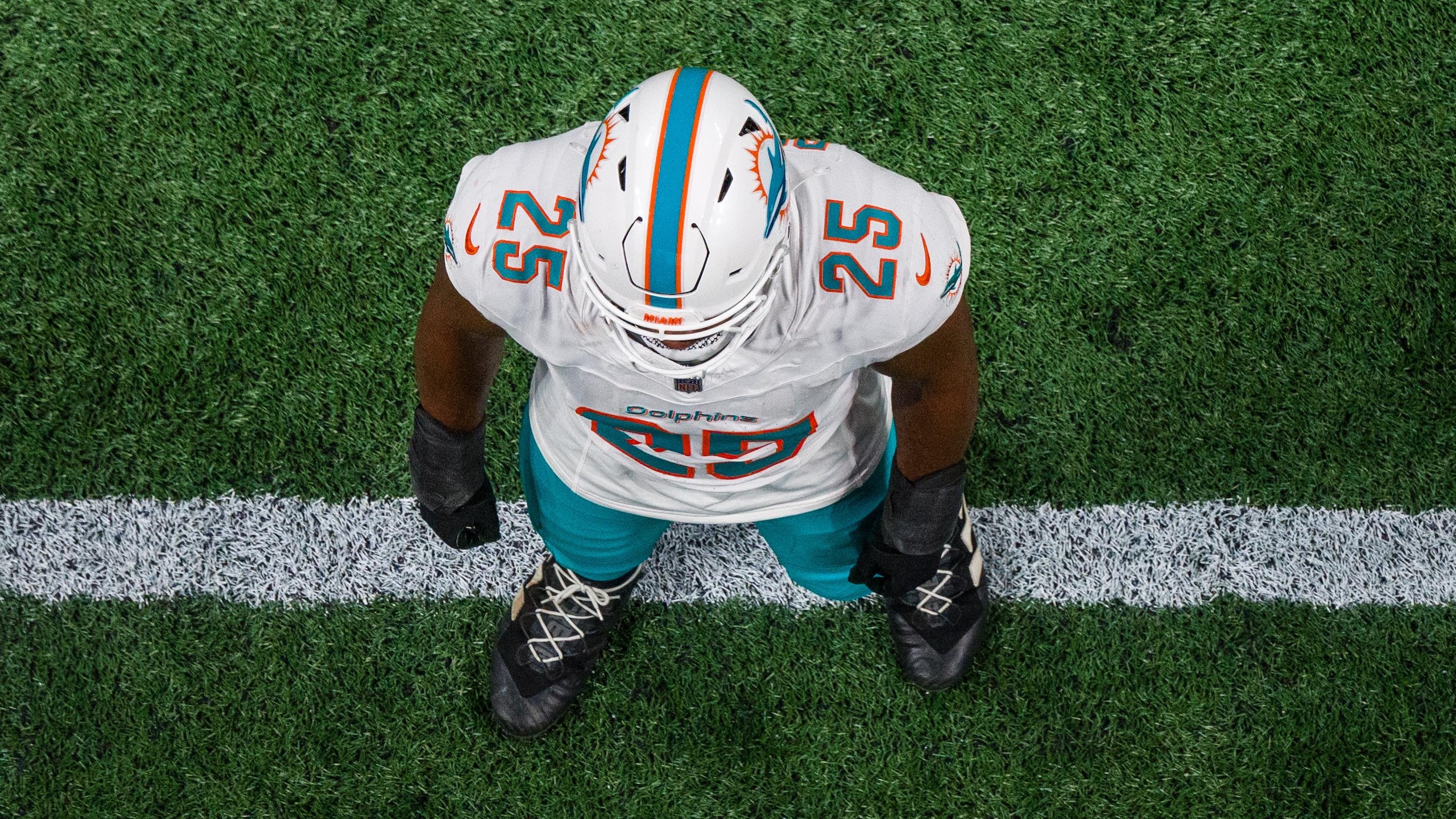 Dolphins Falcons Football