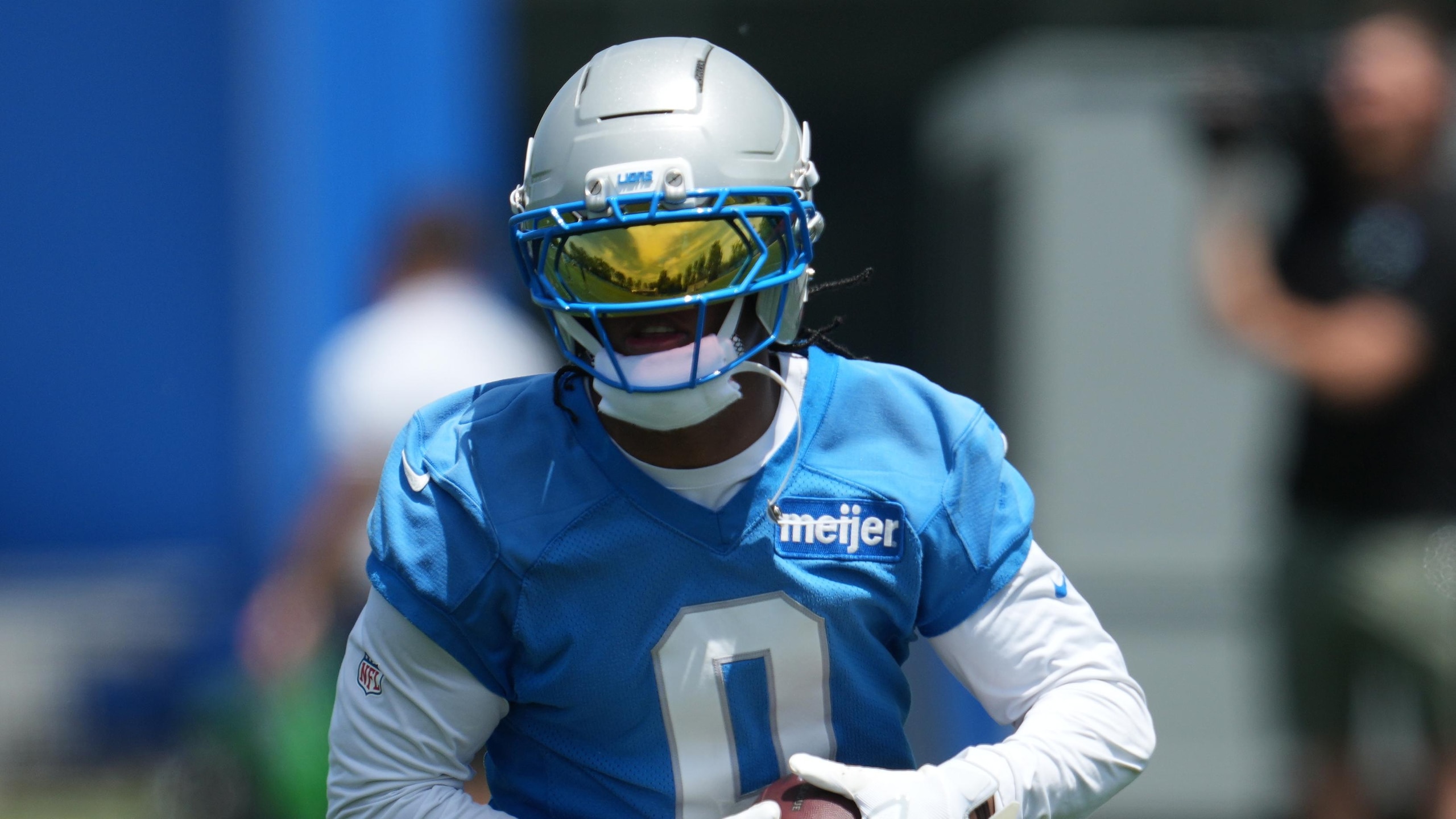 Lions Football