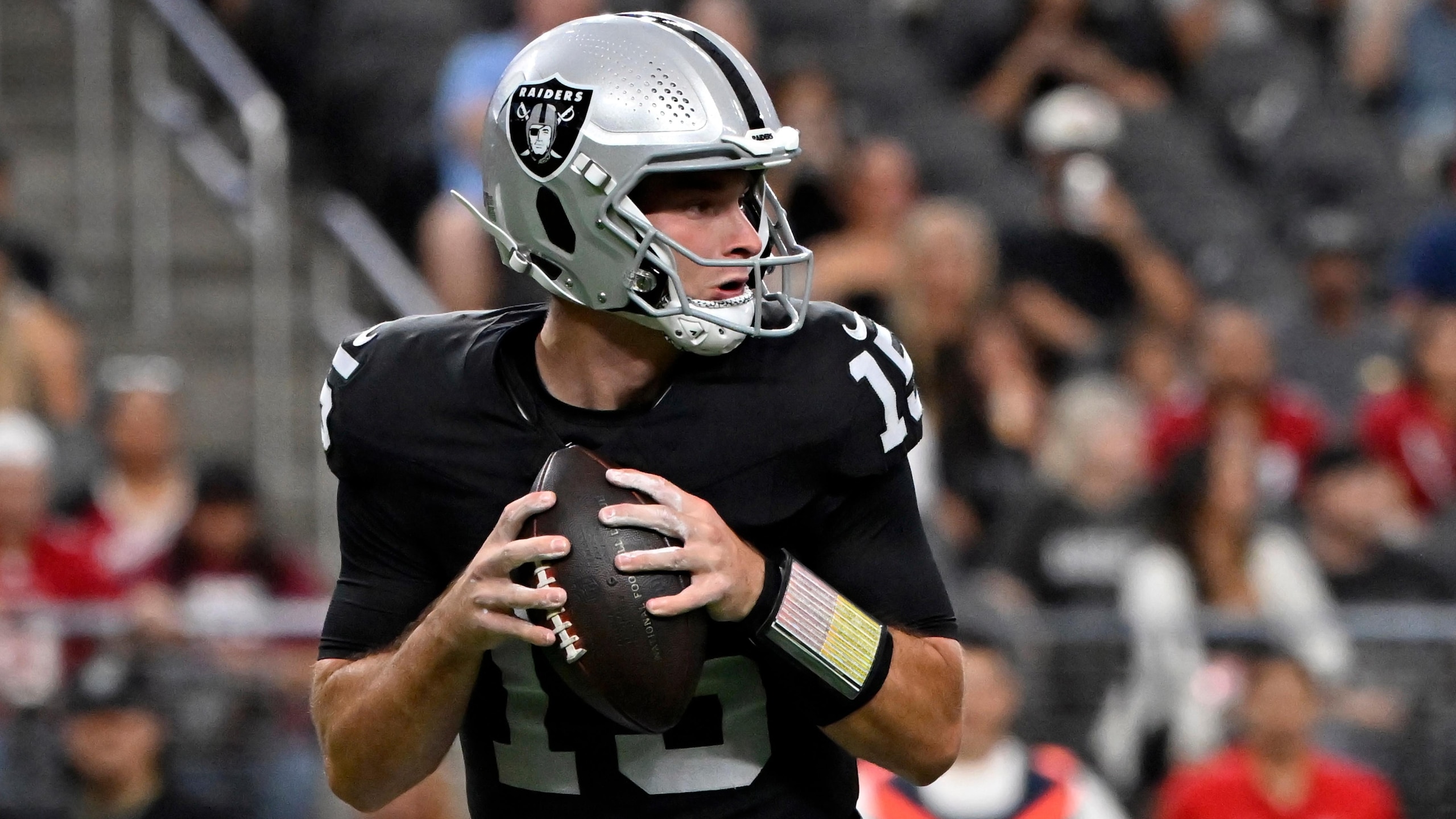 Cardinals Raiders Football