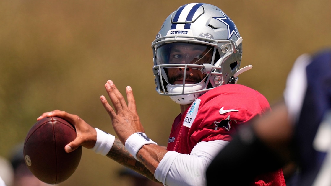 NFL DC Says Cowboys' Dak Prescott Has 'S--t the Bed' In Playoff Losses, 'It's Been Consistent'