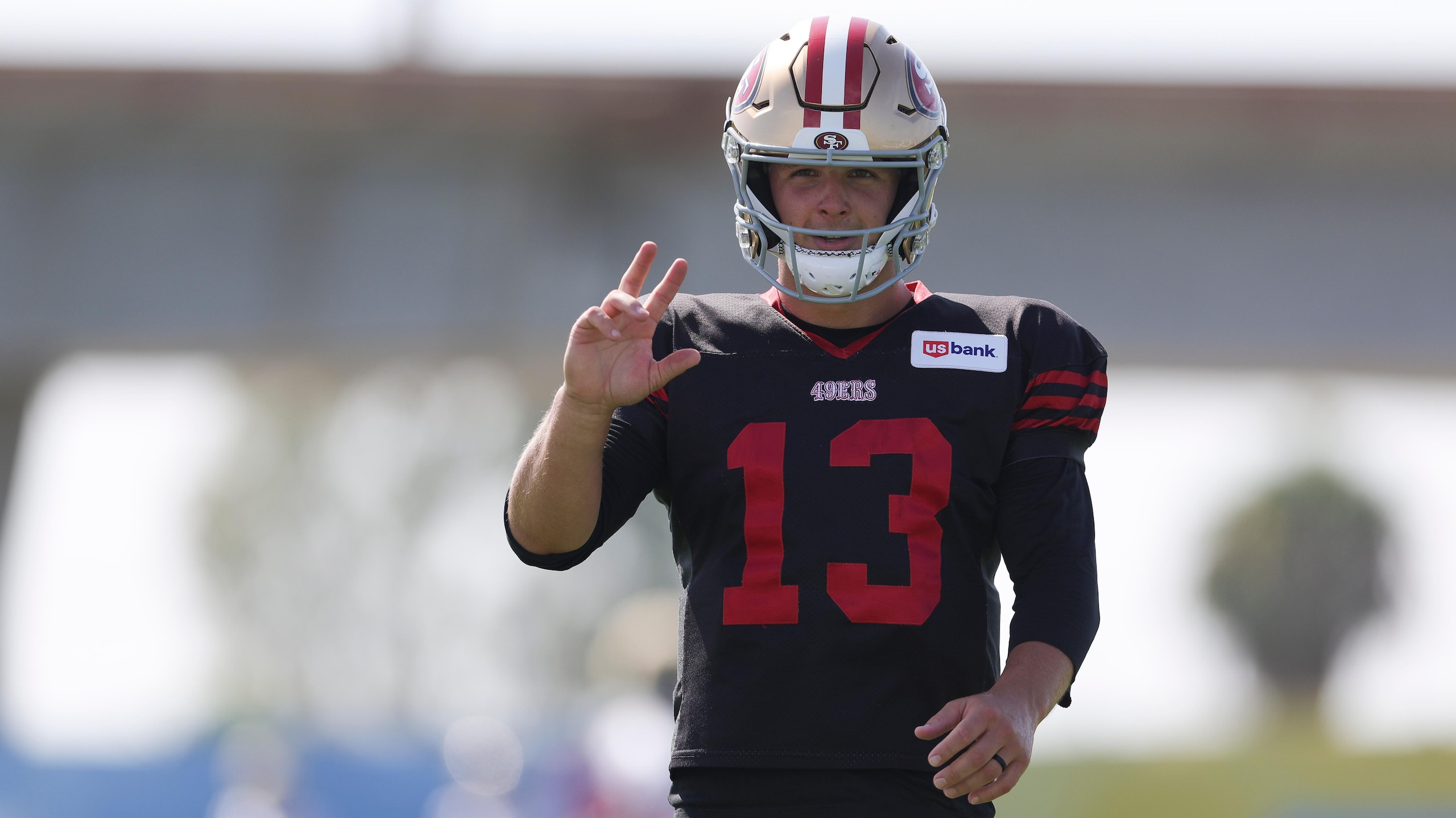 49ers Chargers Camp Football