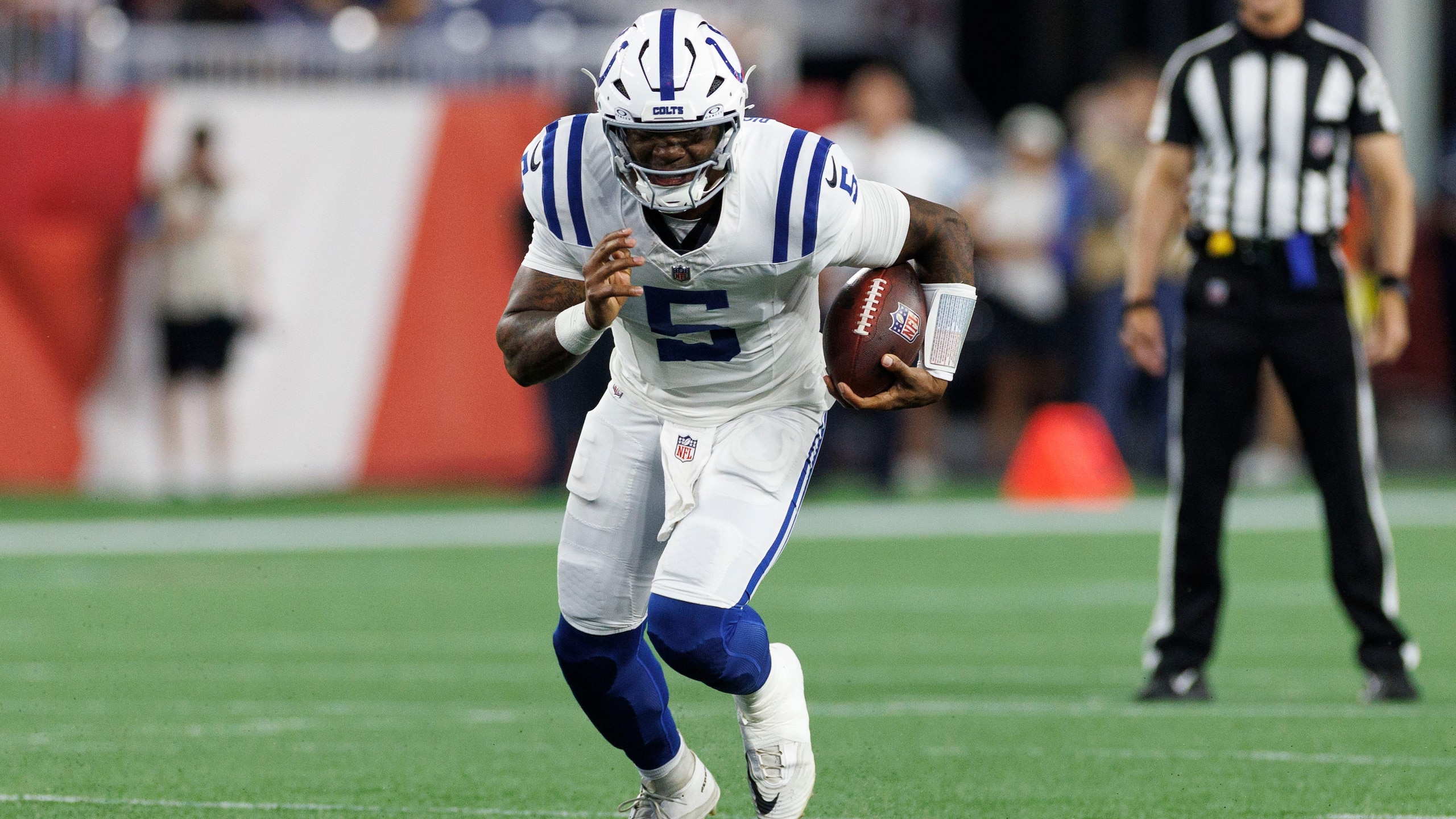 Colts Patriots Football