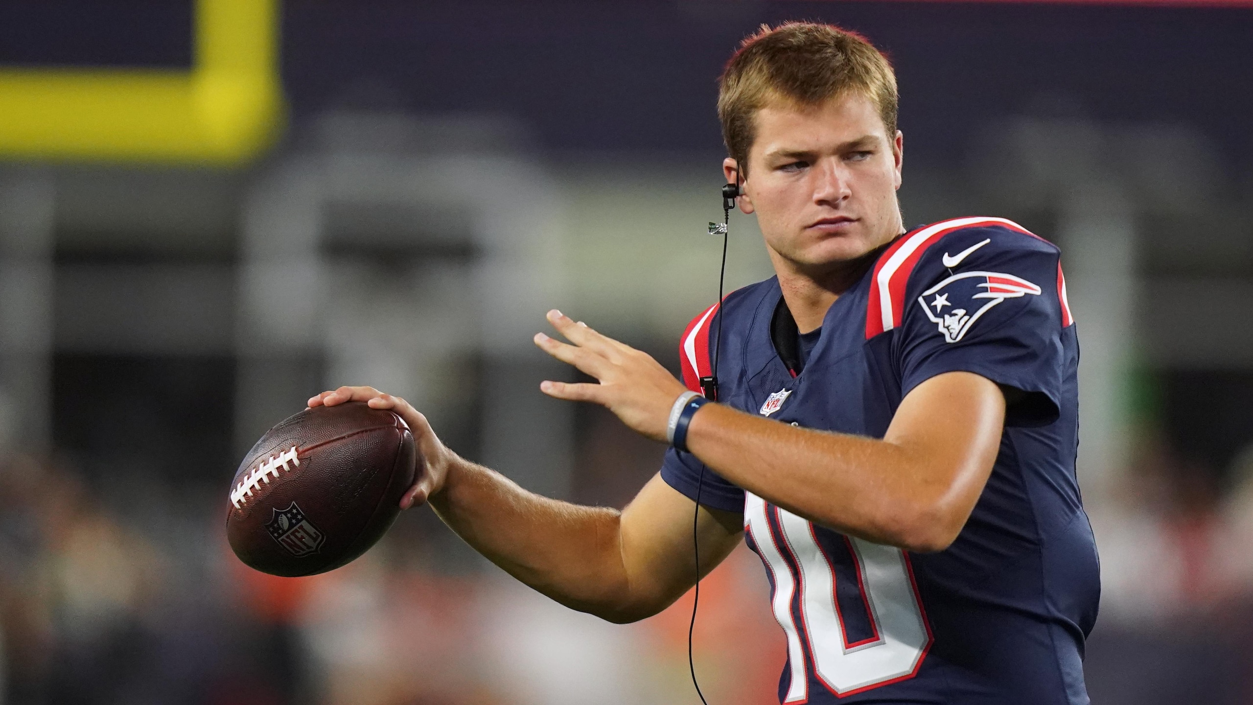 Colts Patriots Football
