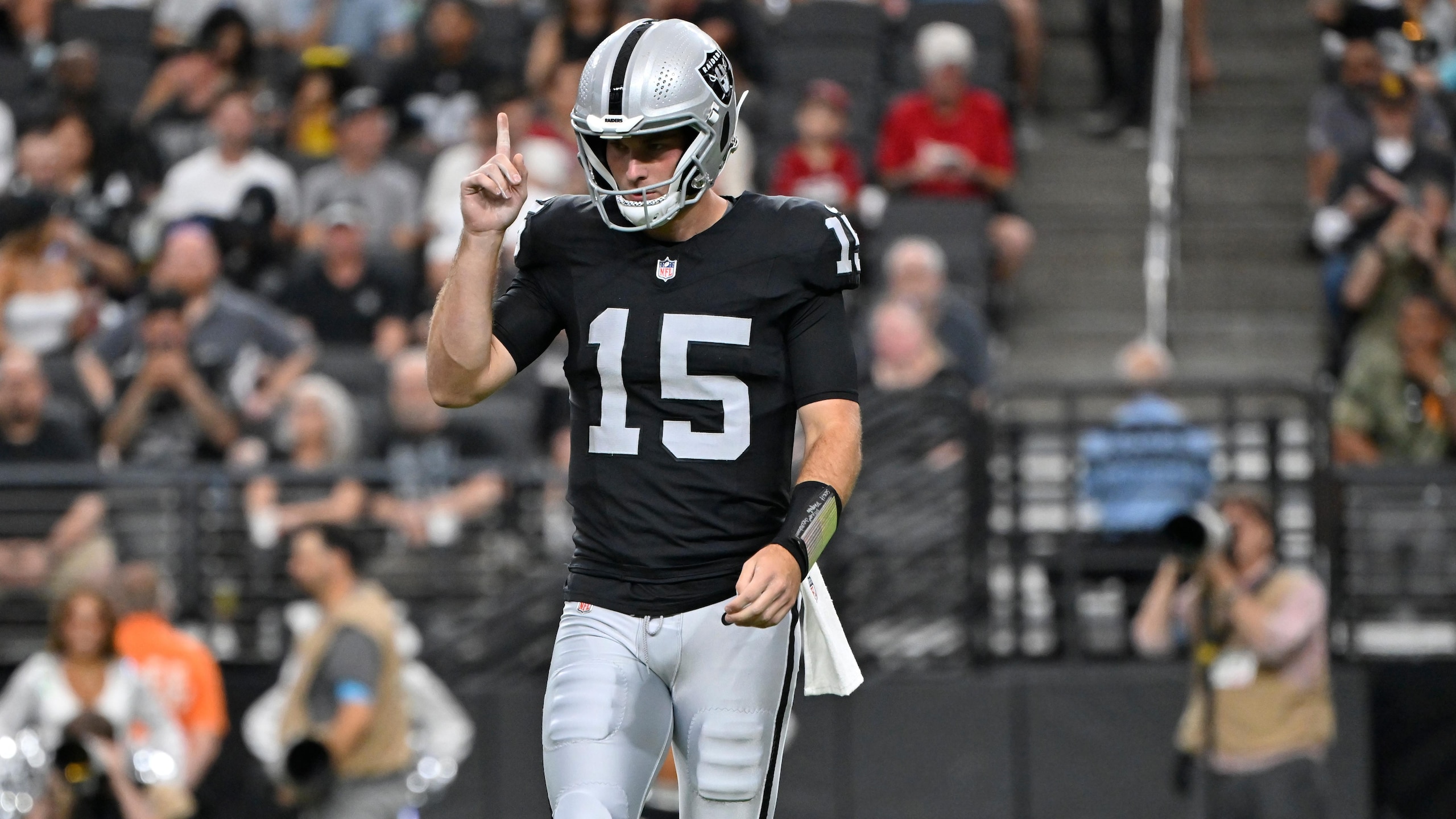 Cardinals Raiders Football