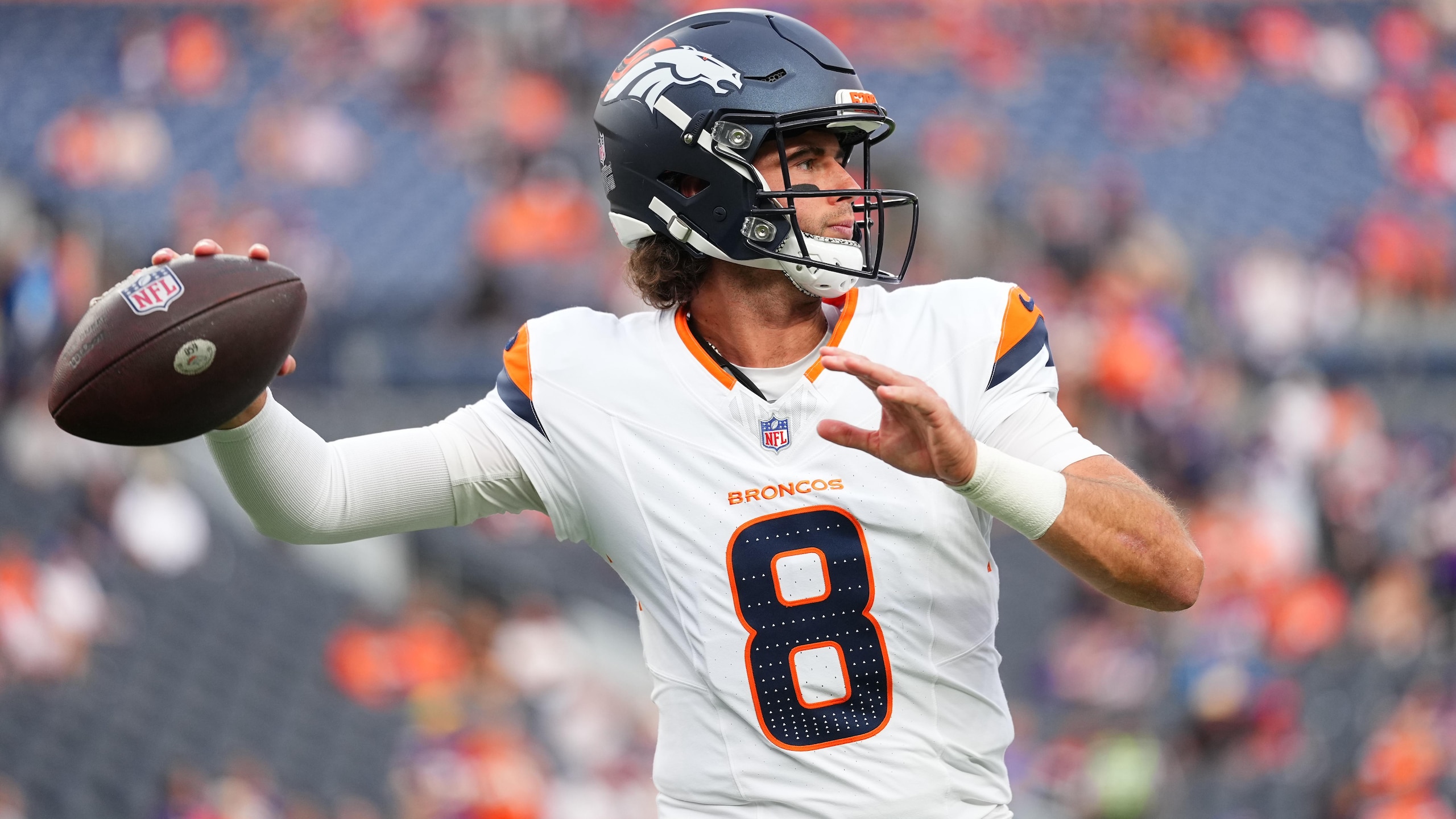 Broncos Vikings Football