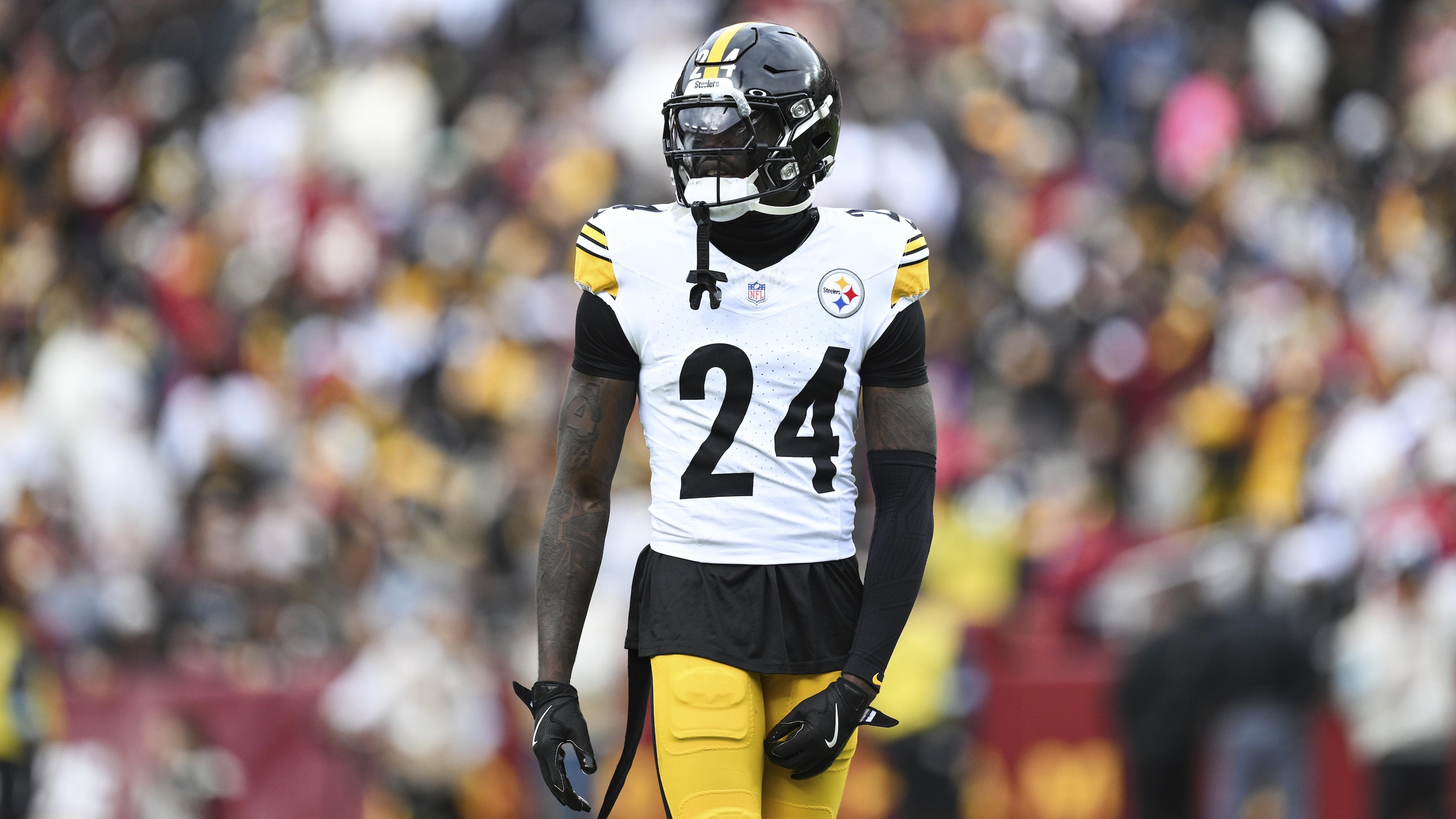 Steelers Commanders Football