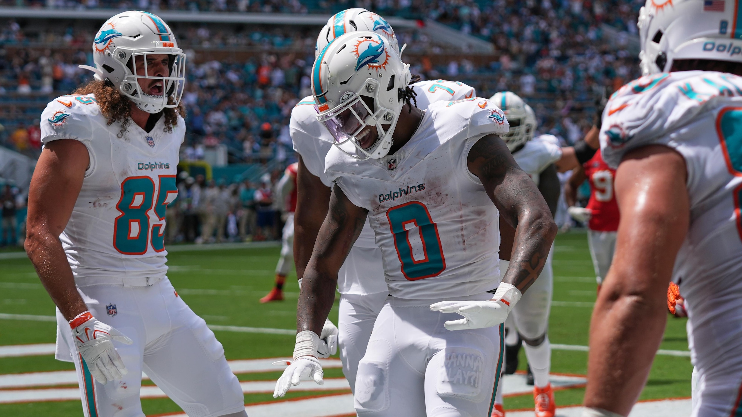 APTOPIX Chiefs Dolphins Football