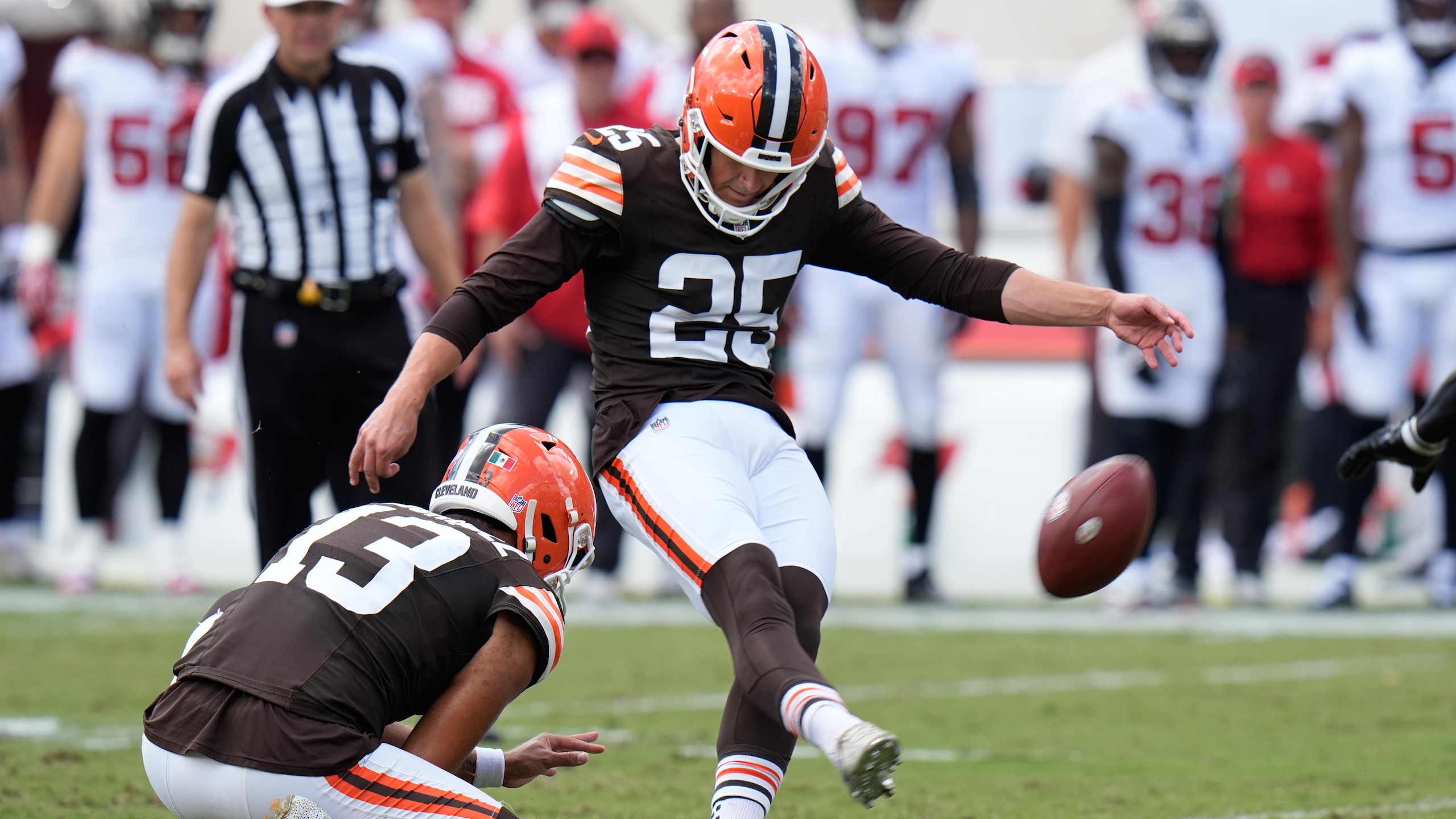Browns Buccaneers Football