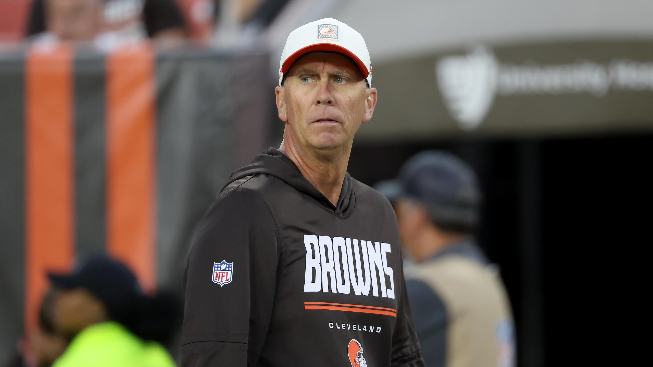 Patriots Browns Football