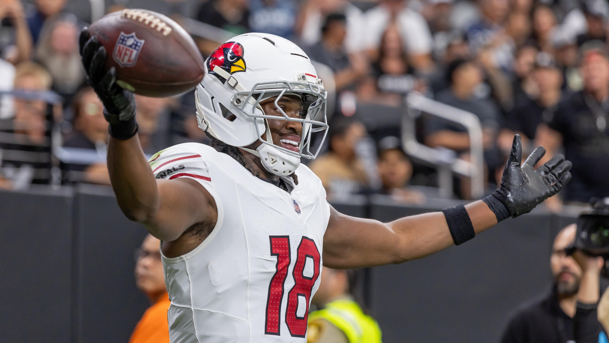 Cardinals Raiders Football