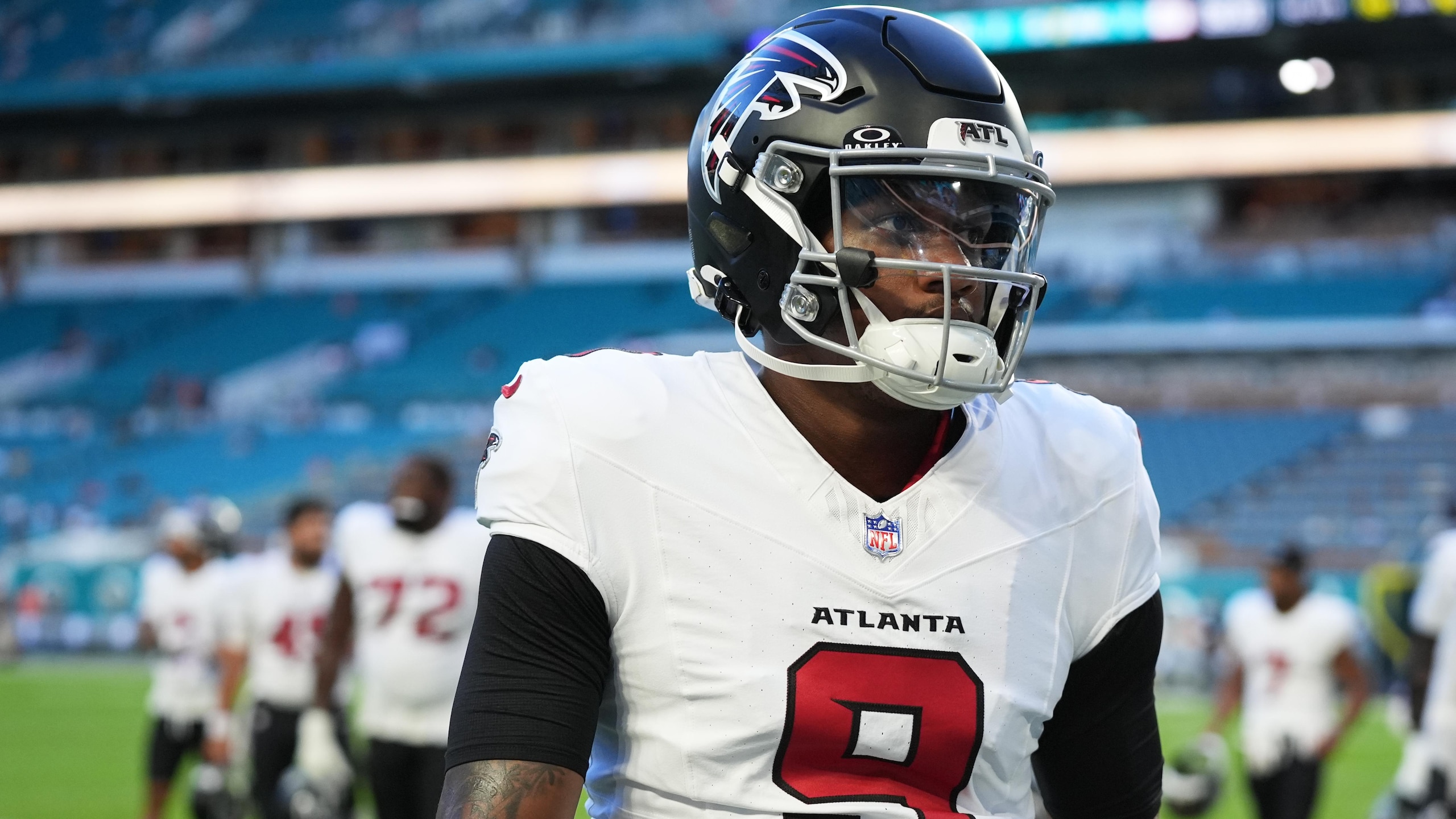 Falcons Dolphins Football