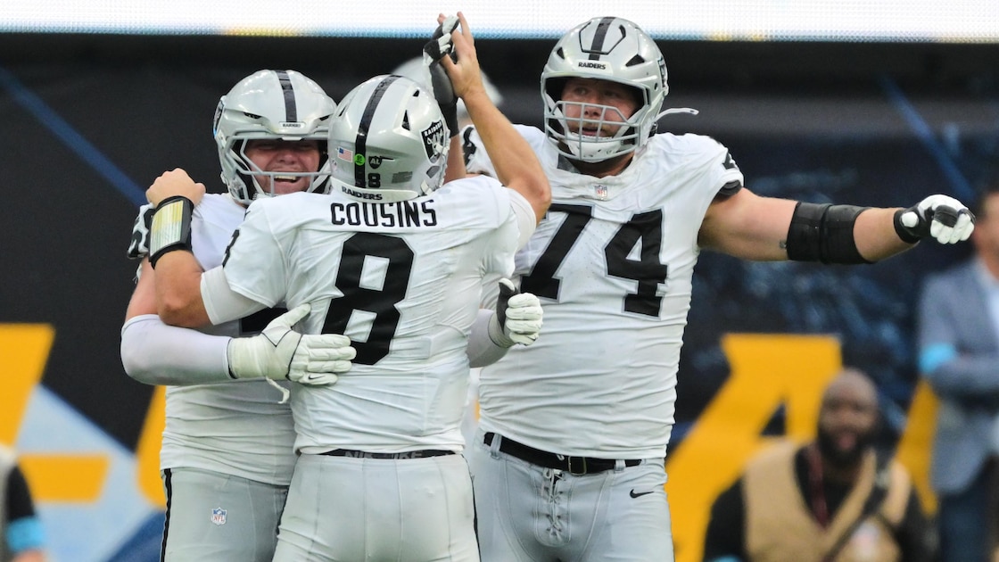 Raiders Upset Chargers 26-14 in Season Opener