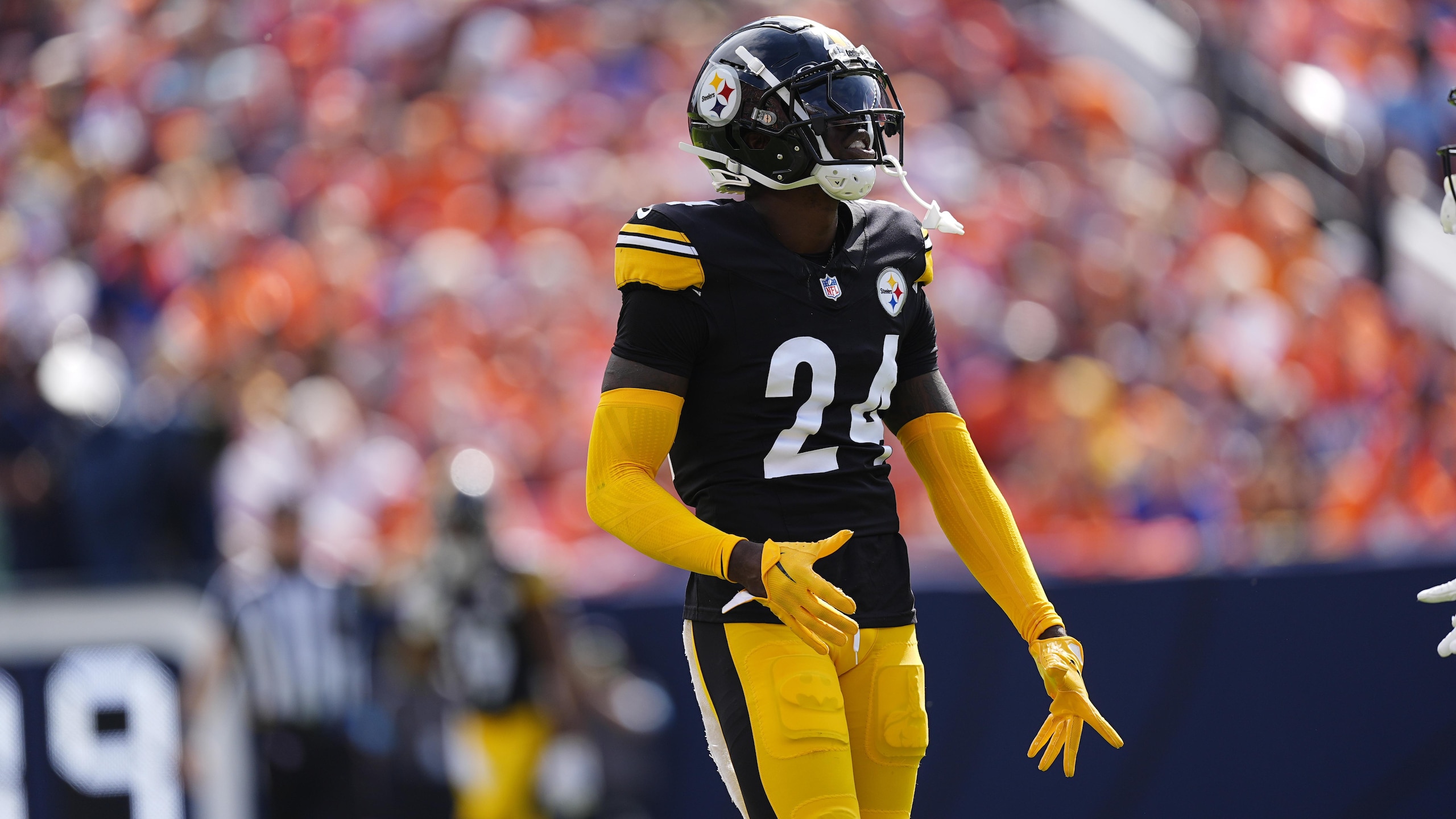 Steelers Broncos Football