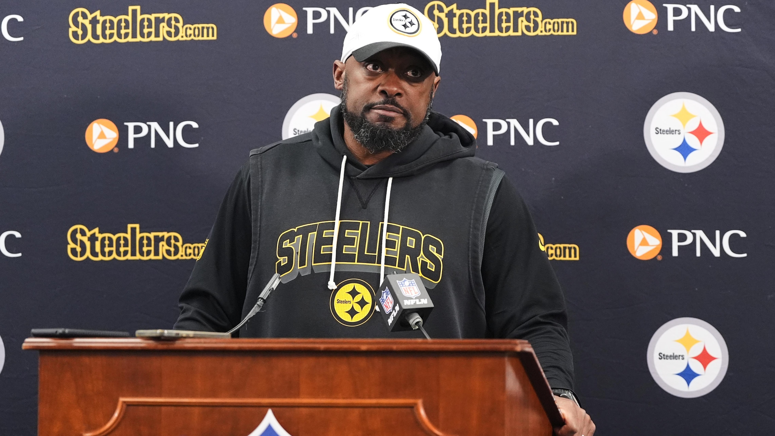 Steelers Ravens Football