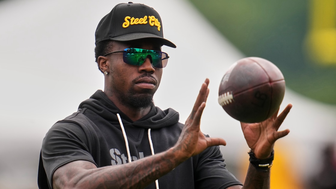 Joey Porter Jr. Faced With Uncertain Future Amid Contract Standoff