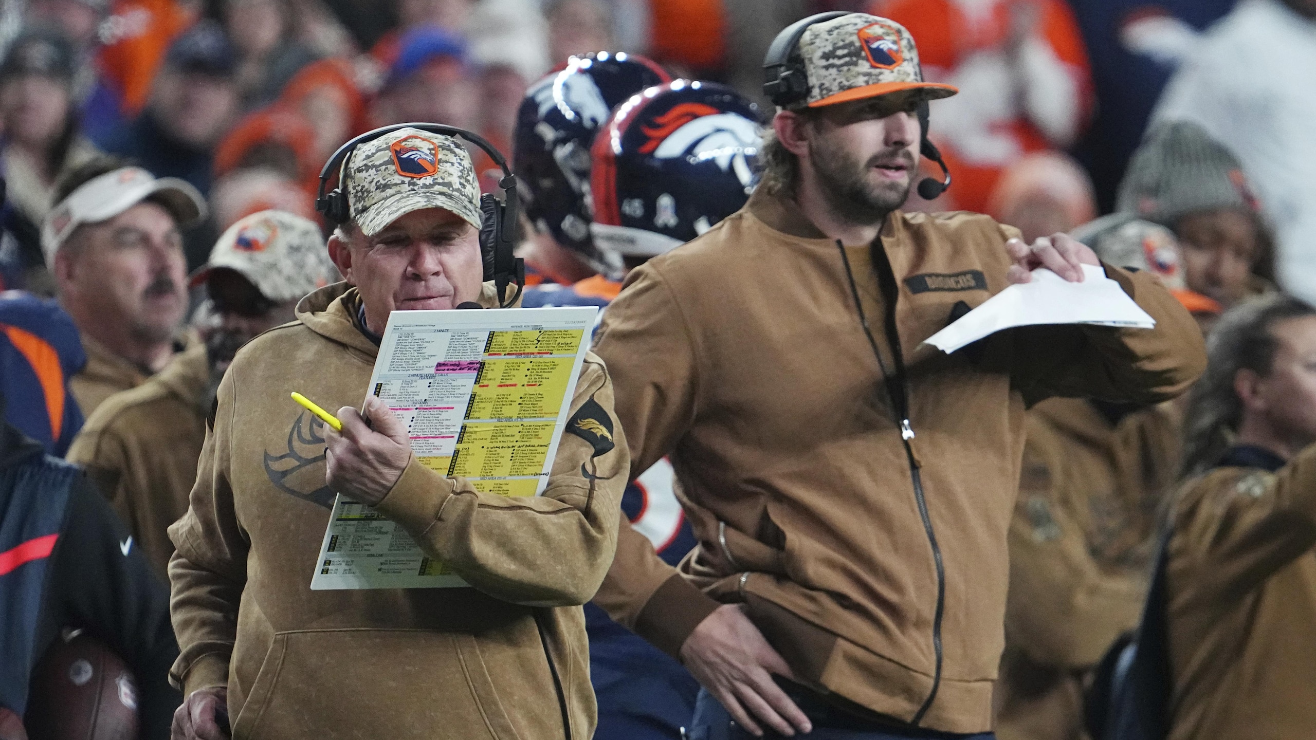 Vikings Broncos Football