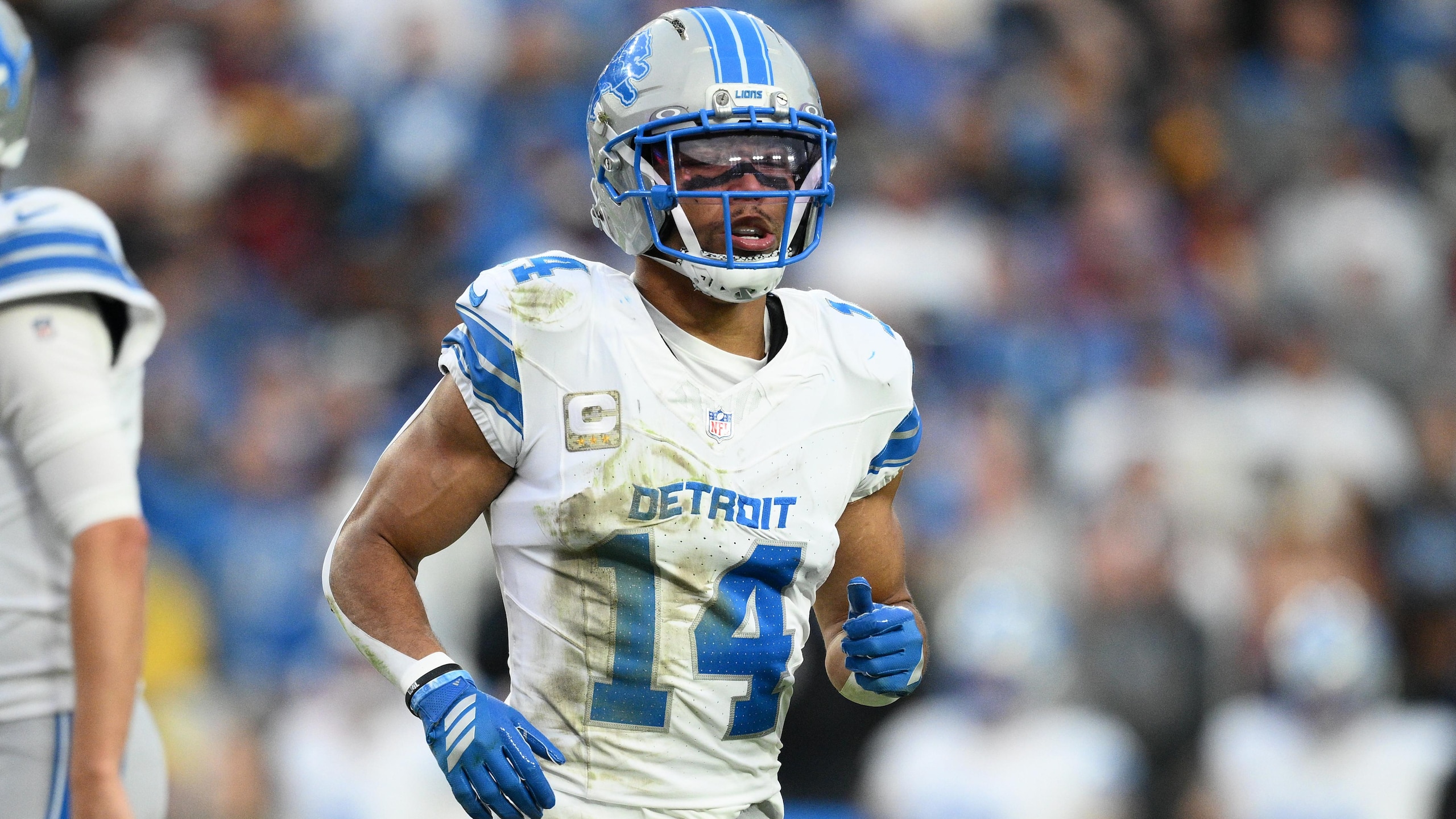 Lions Commanders Football