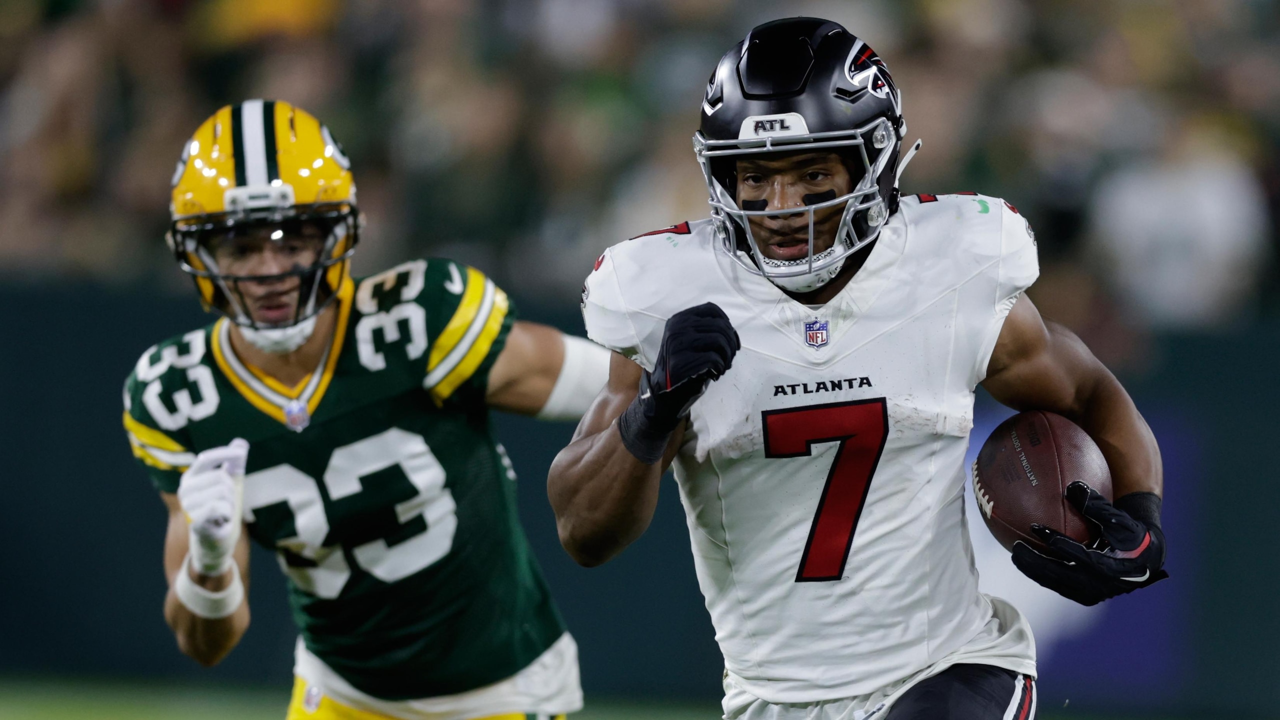 Falcons Packers Football