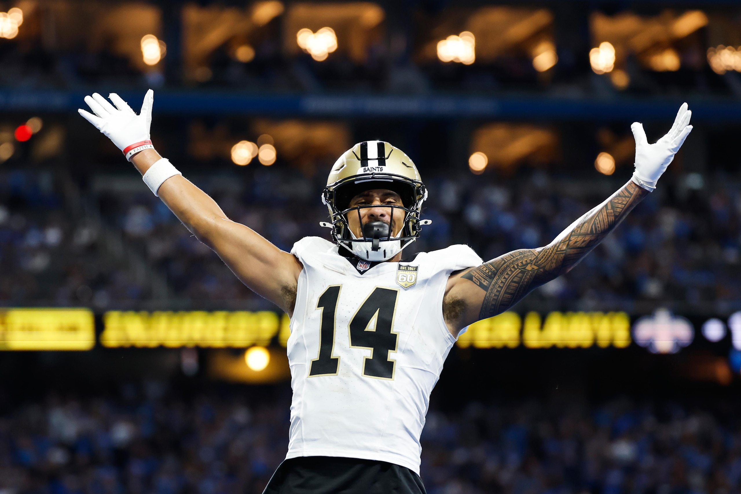 Saints Lions Football