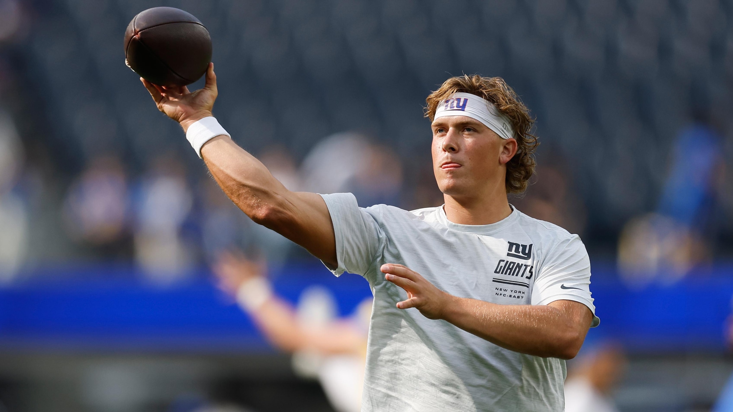 Giants Rams Football