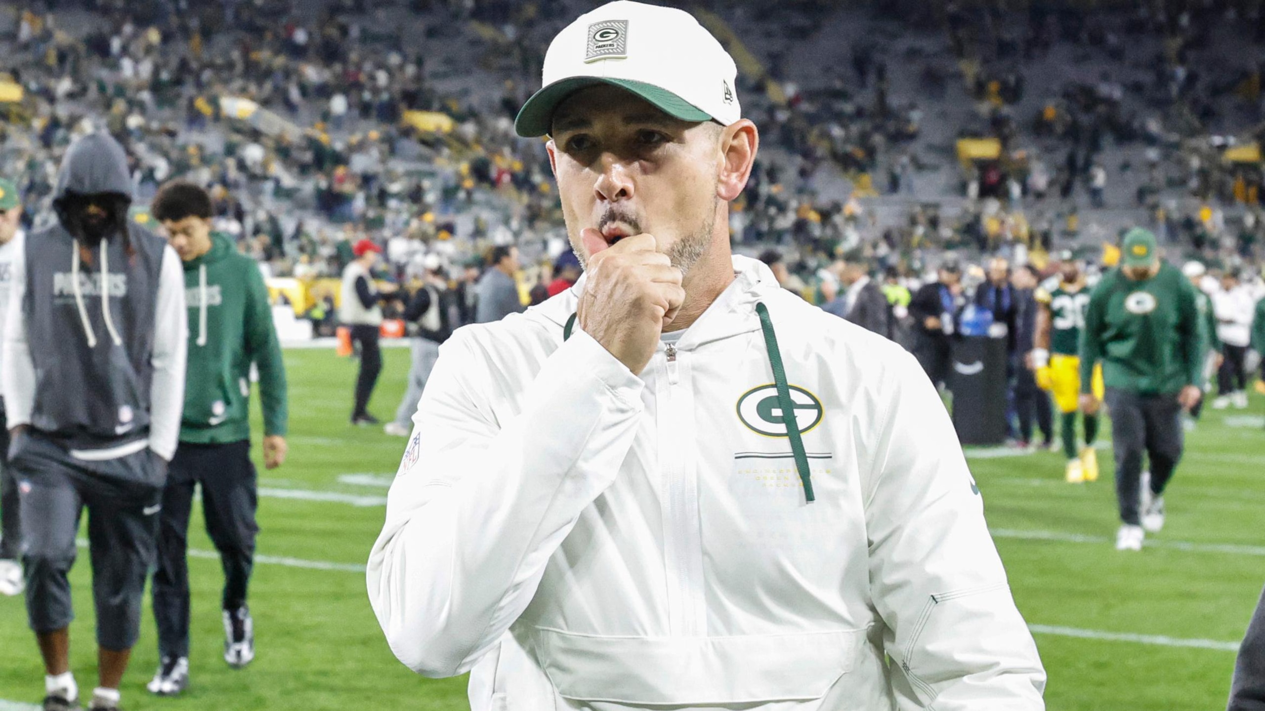 Falcons Packers Football