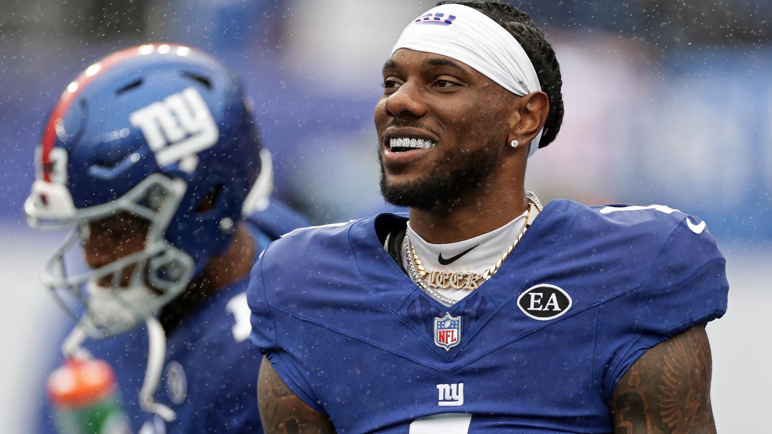 Titans Giants Football