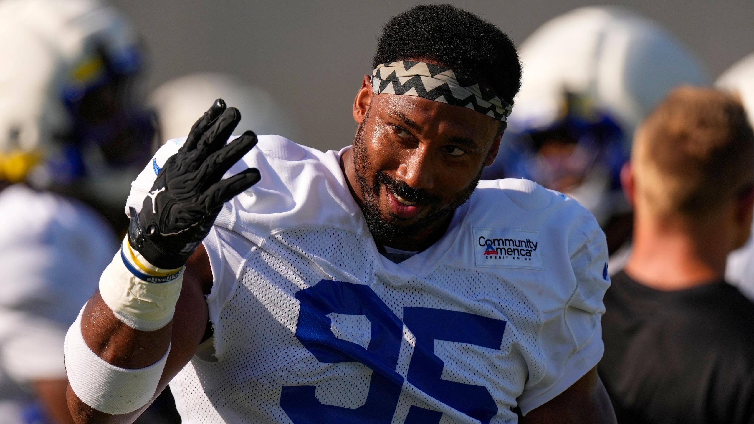 Myles Garrett with the Los Angeles Rams during 2026 training camp