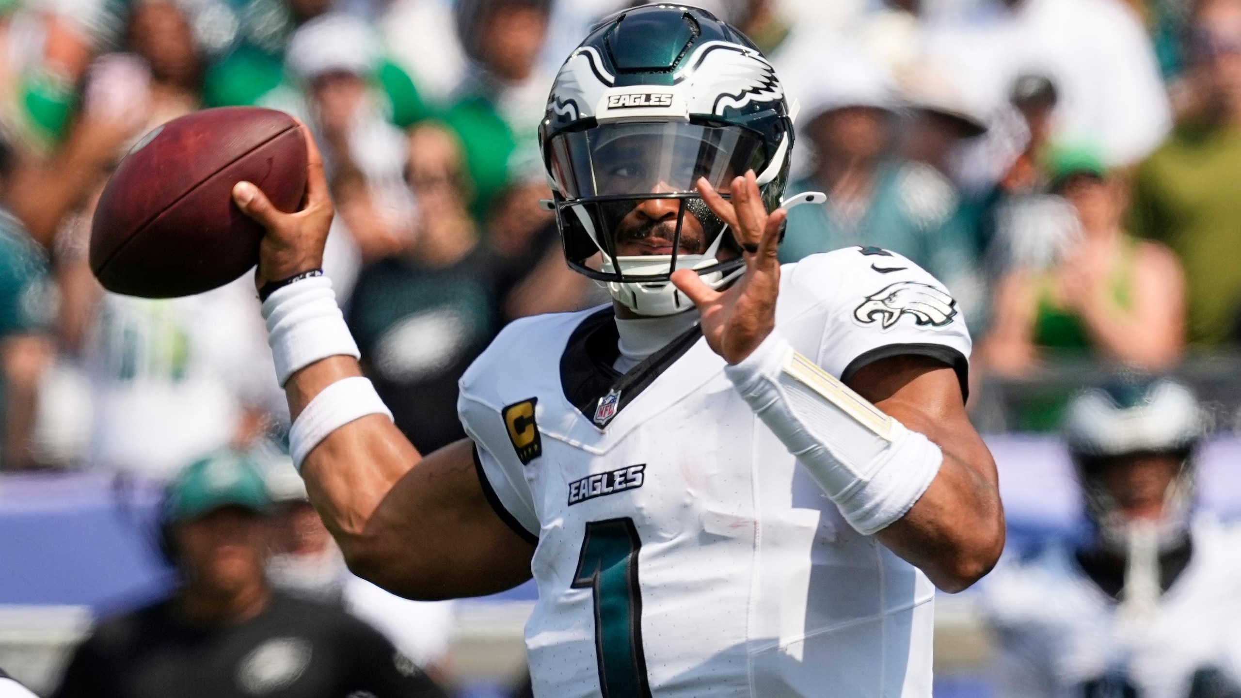 Eagles Titans Football