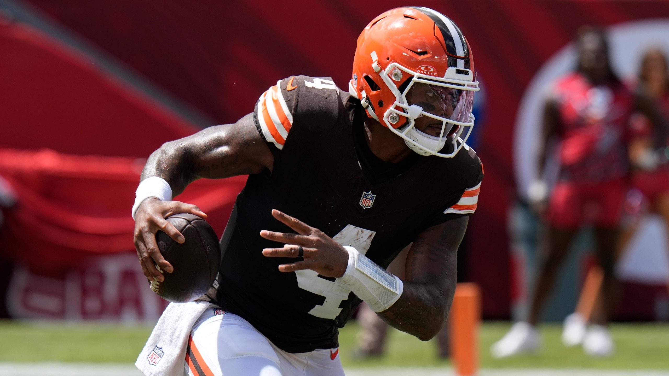 Browns Buccaneers Football