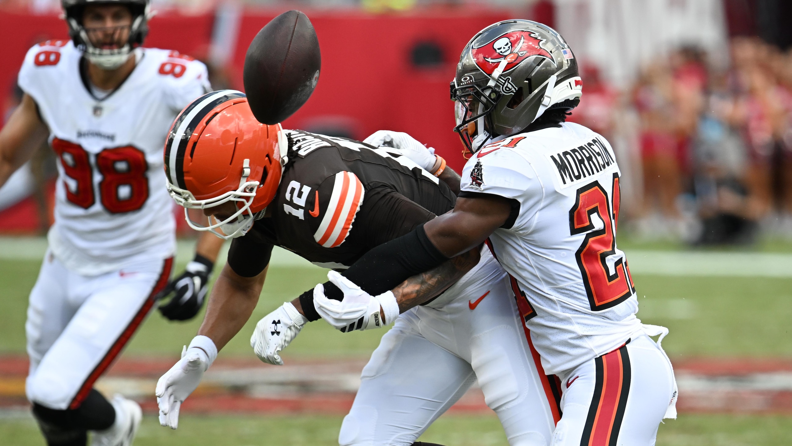 Browns Buccaneers Football