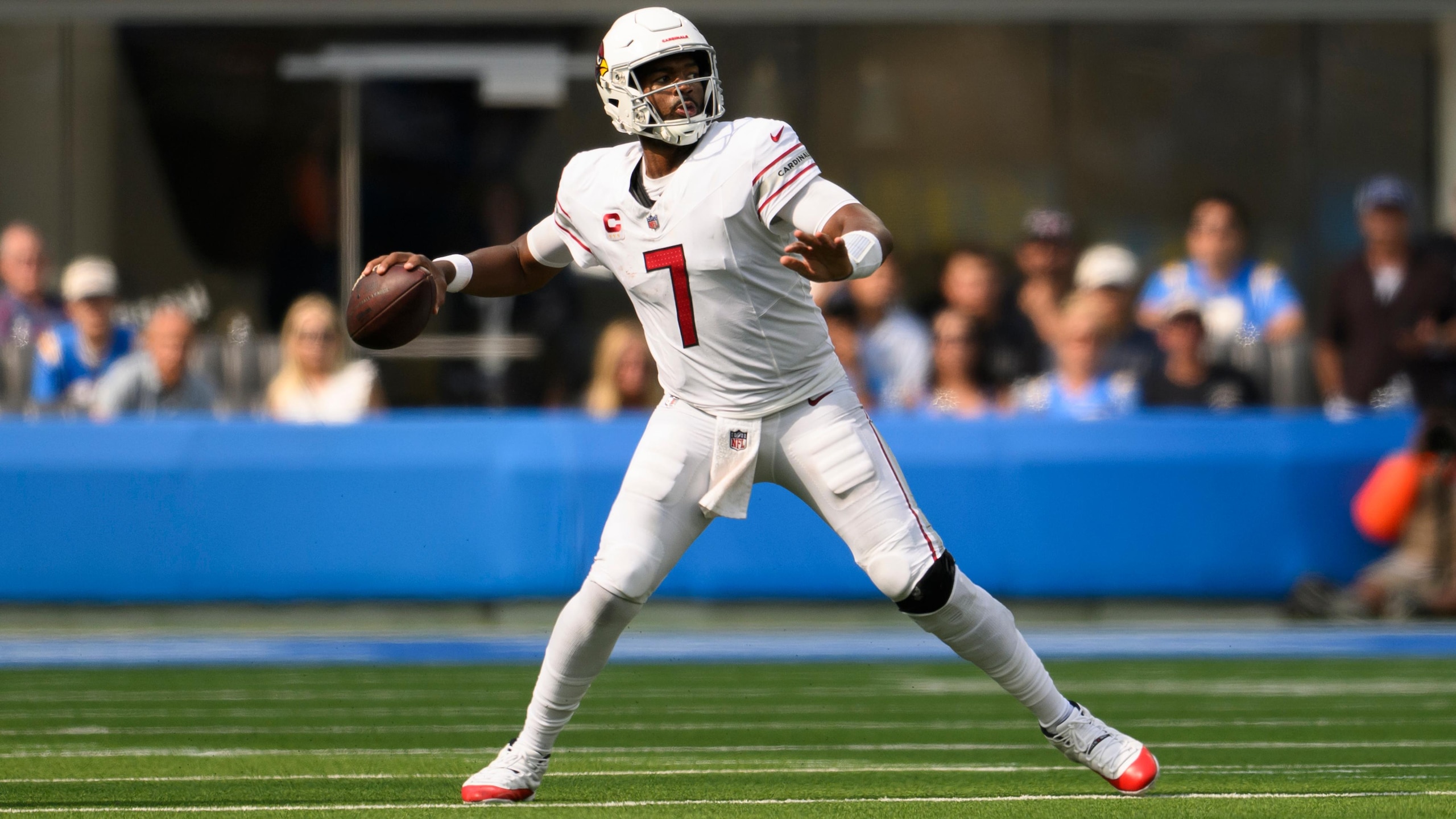 Cardinals Chargers Football