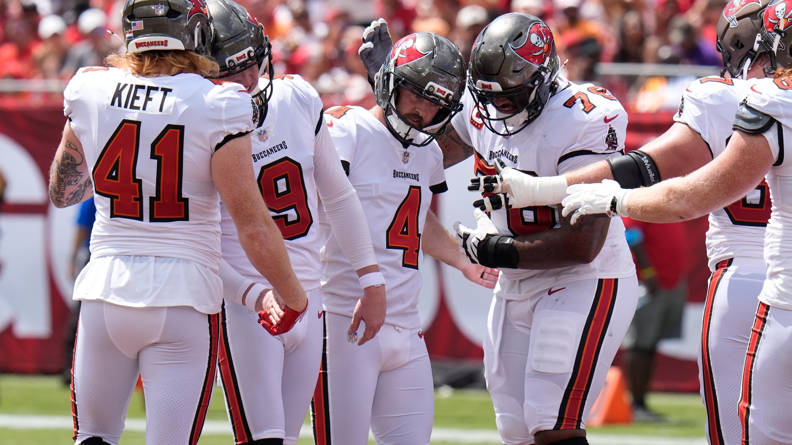 Browns Buccaneers Football