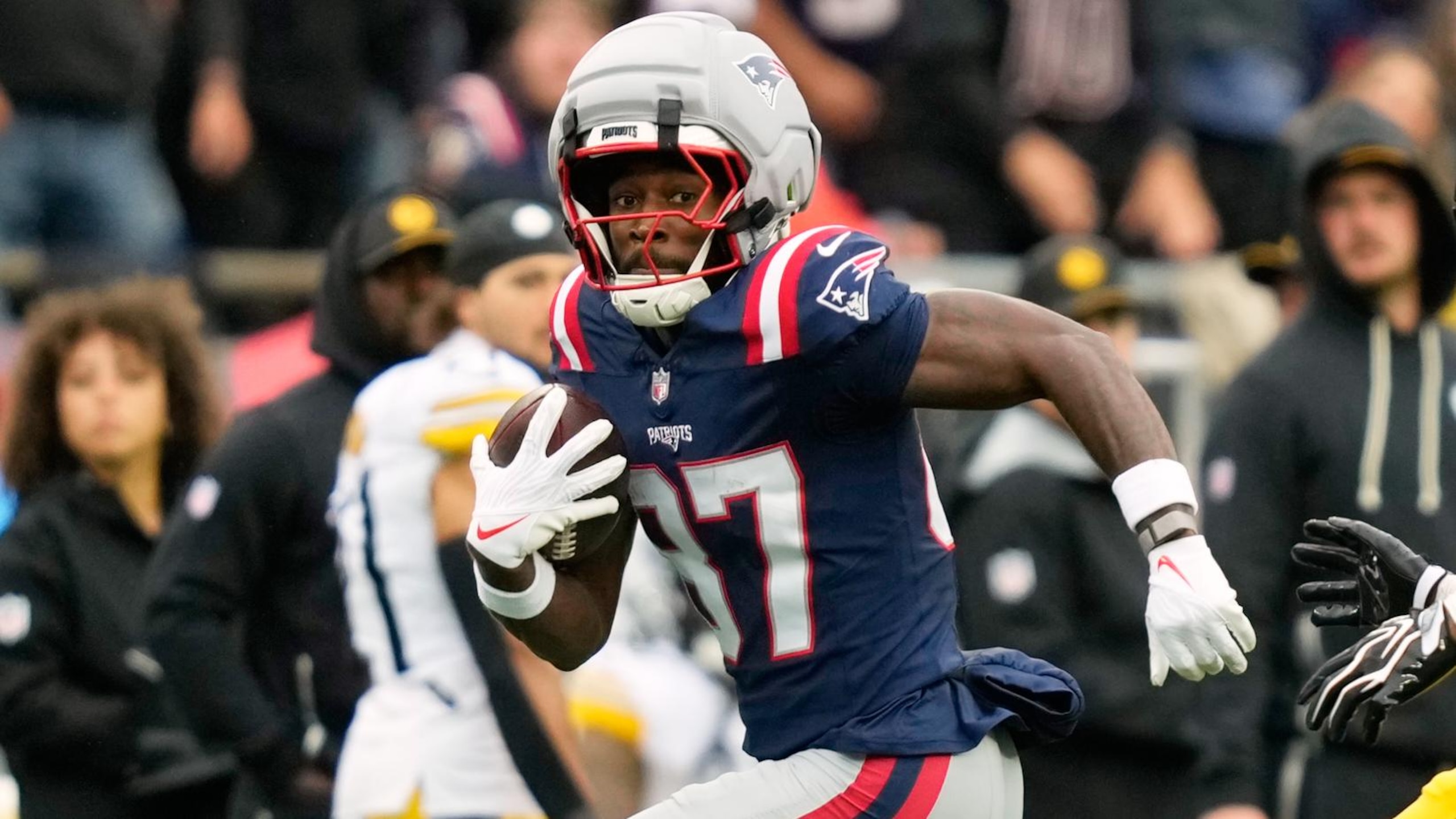 Steelers Patriots Football