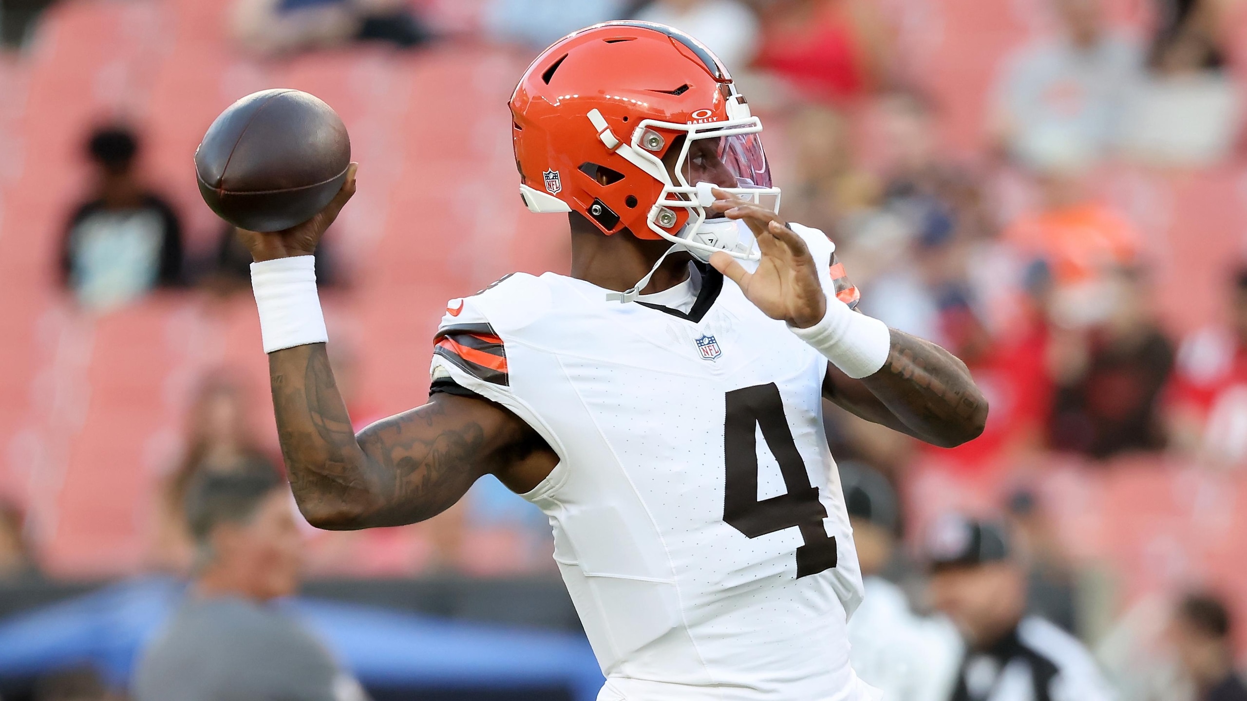 Patriots Browns Football