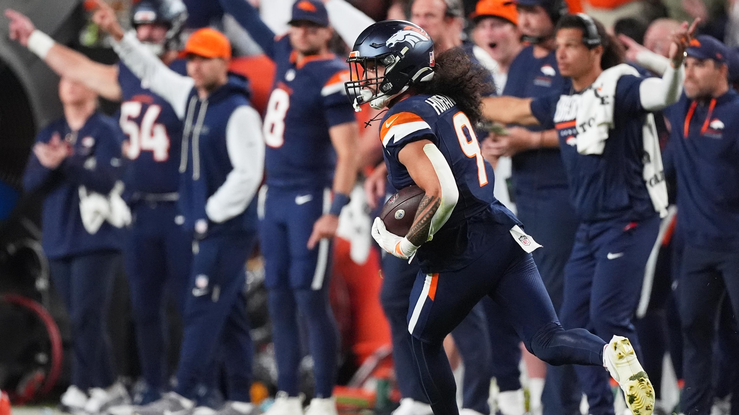Rams Broncos Football