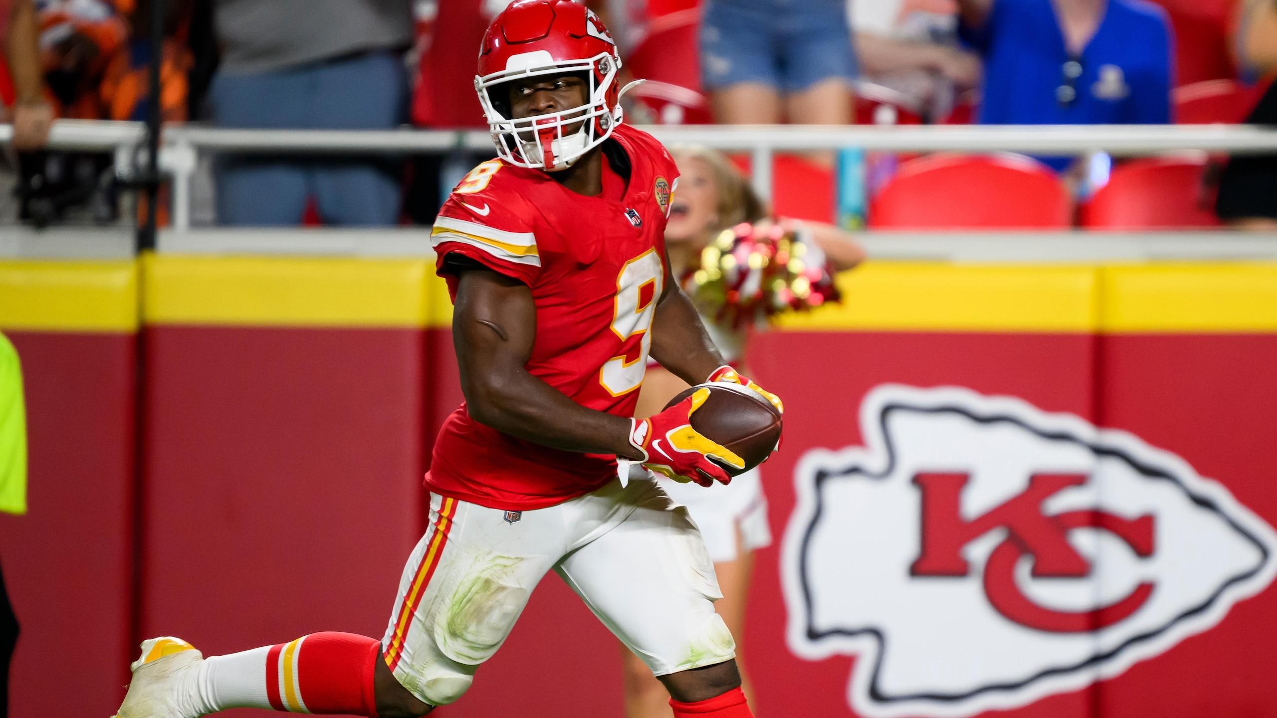 Broncos Chiefs Football