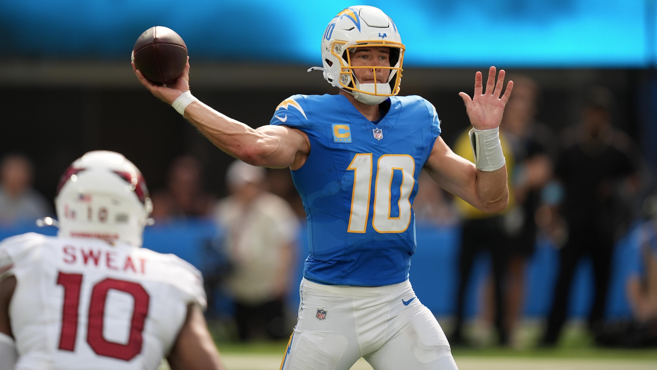 Cardinals Chargers Football
