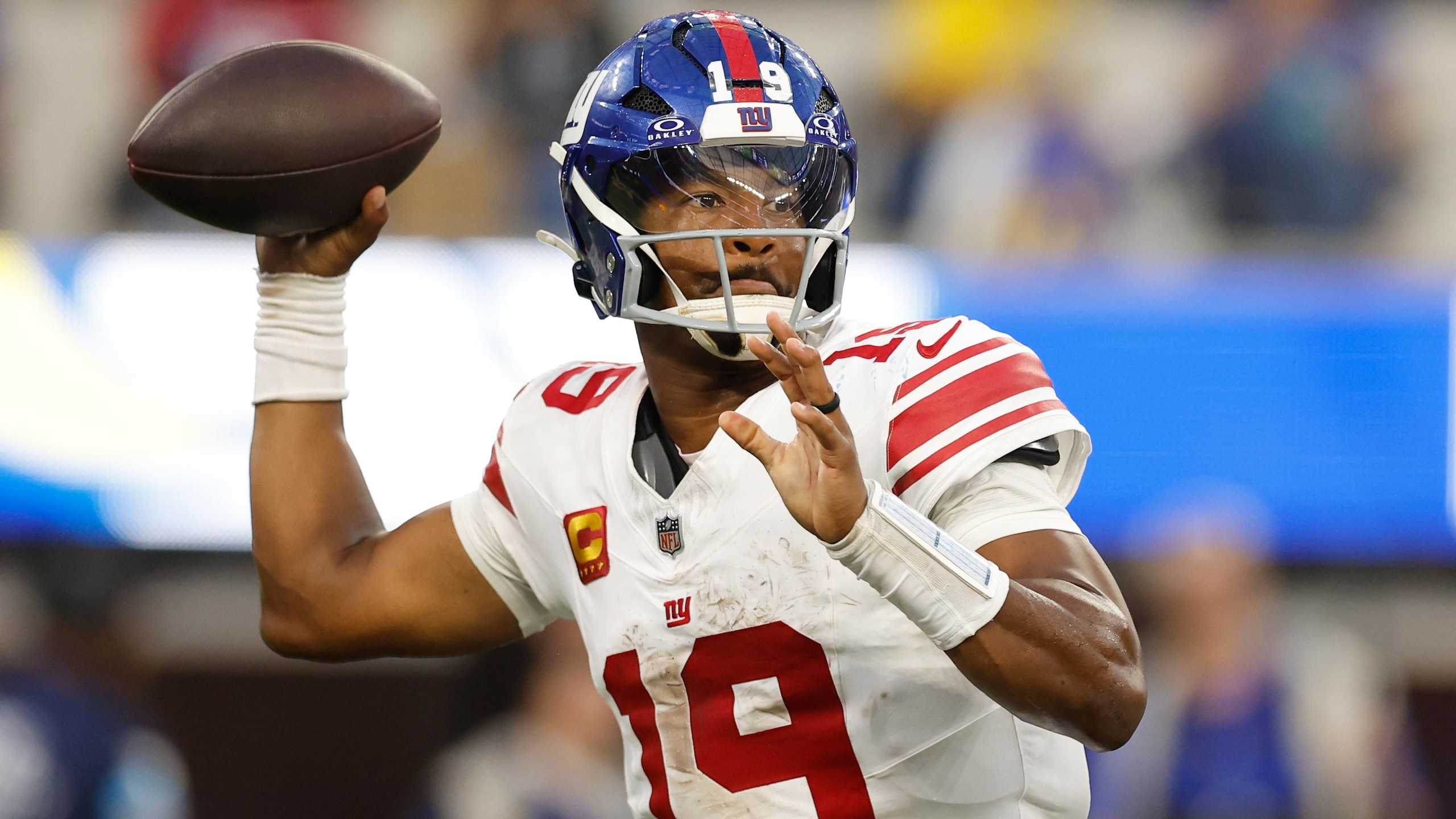 Giants Rams Football