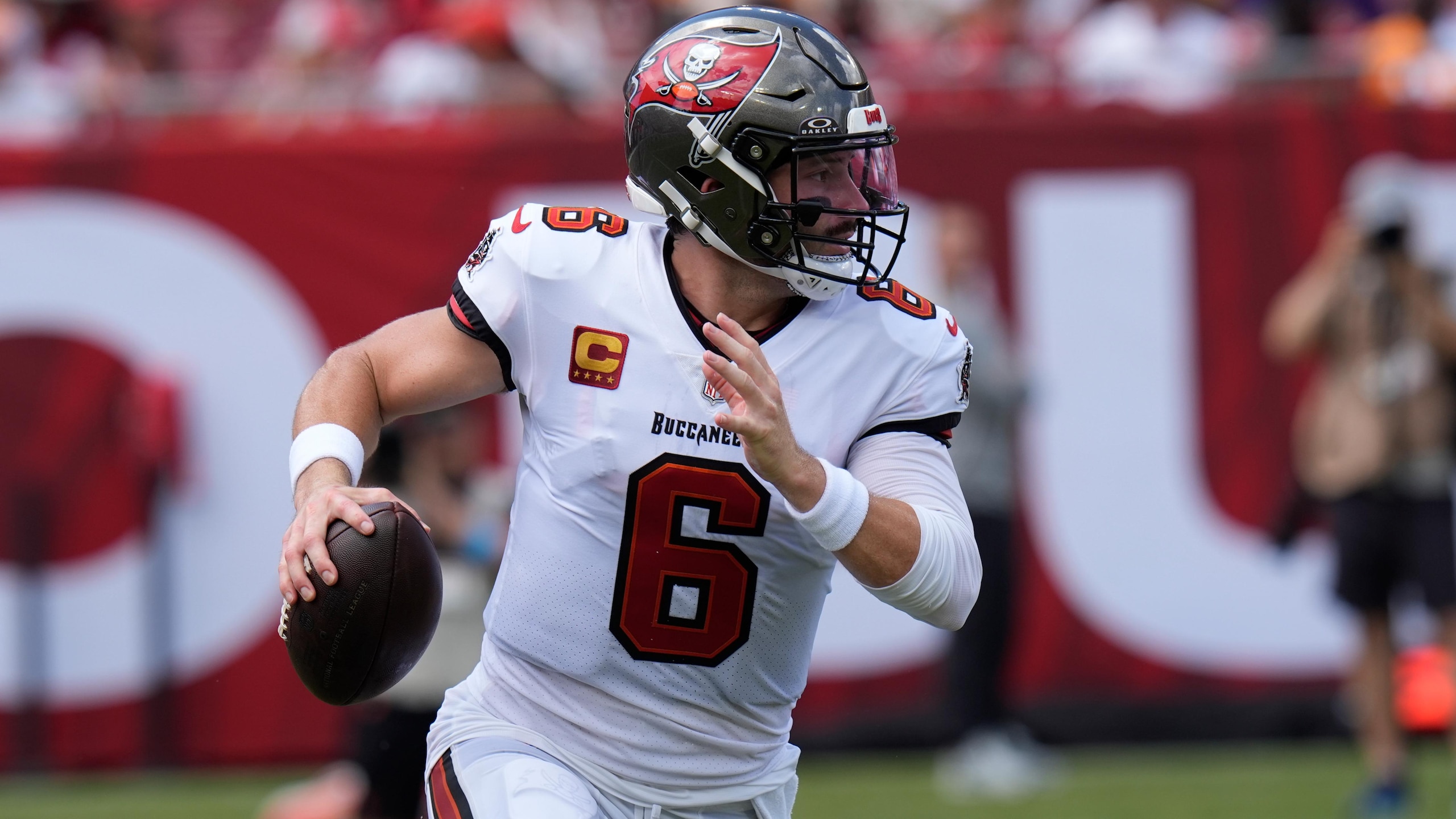 Browns Buccaneers Football
