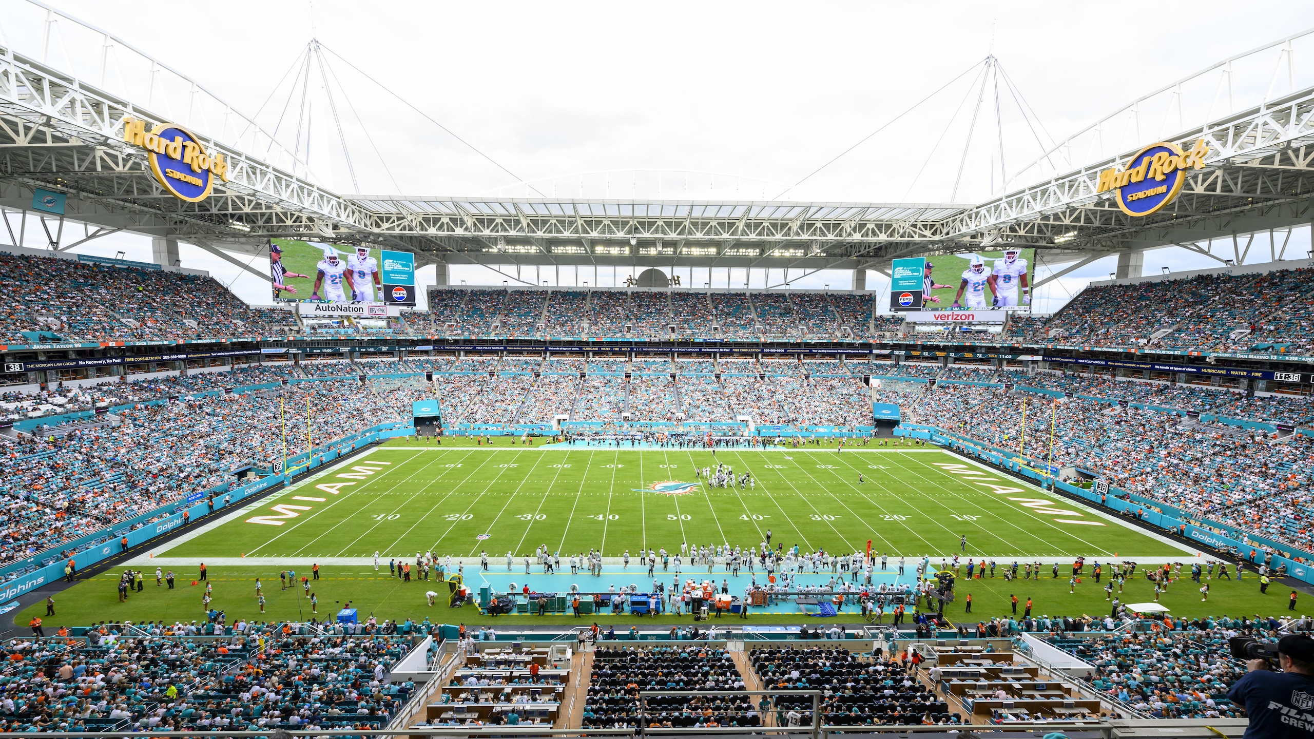 Raiders Dolphins Football