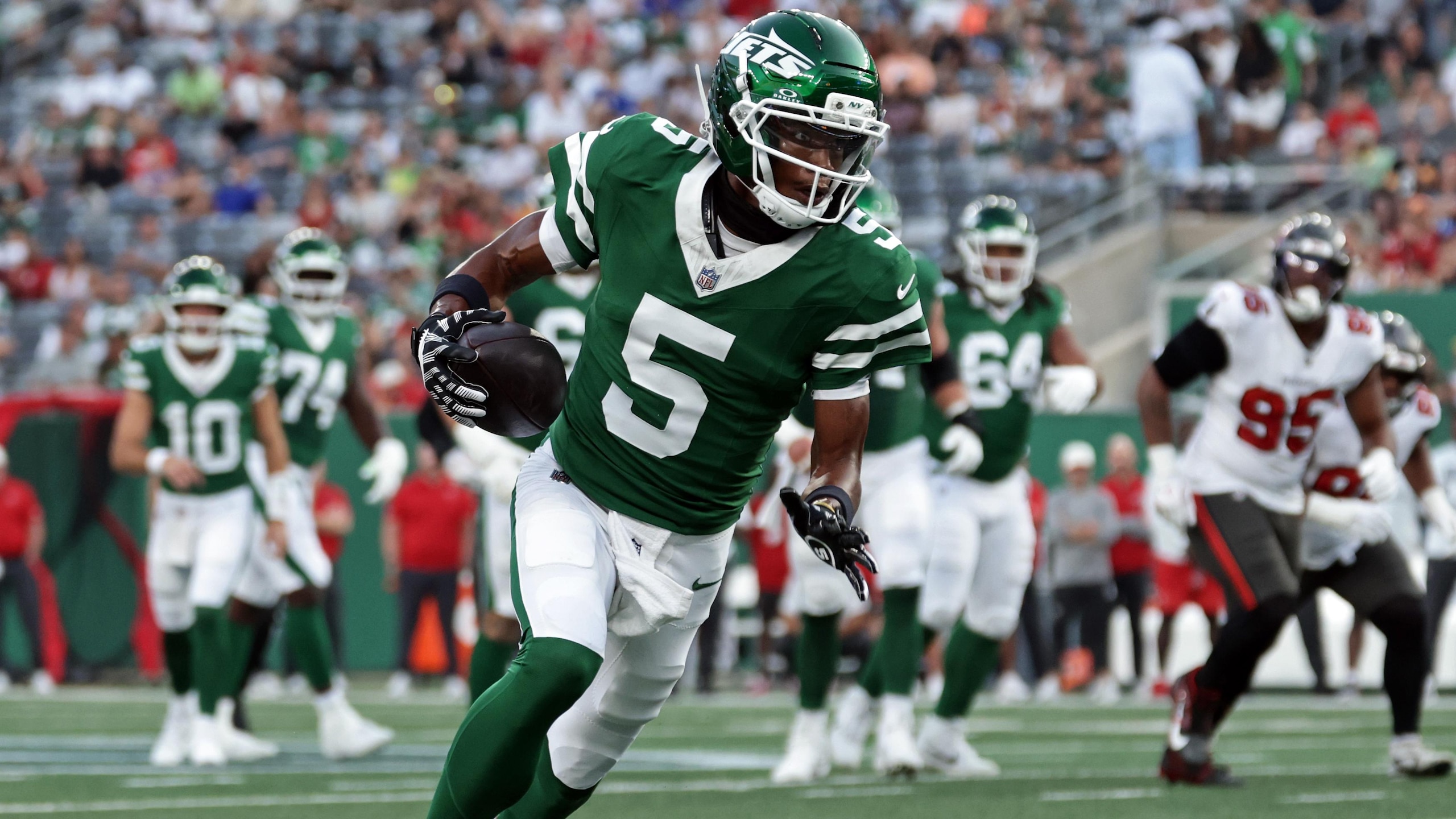 Buccaneers Jets Football