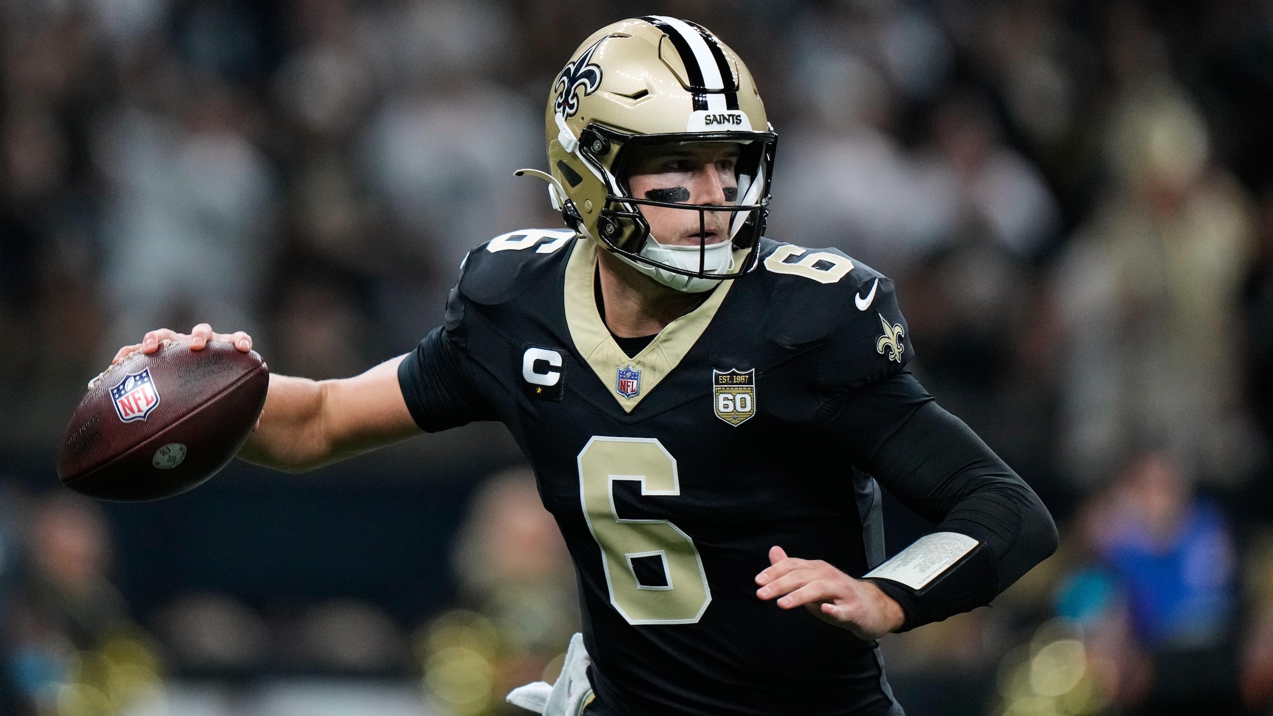 Raiders Saints Football