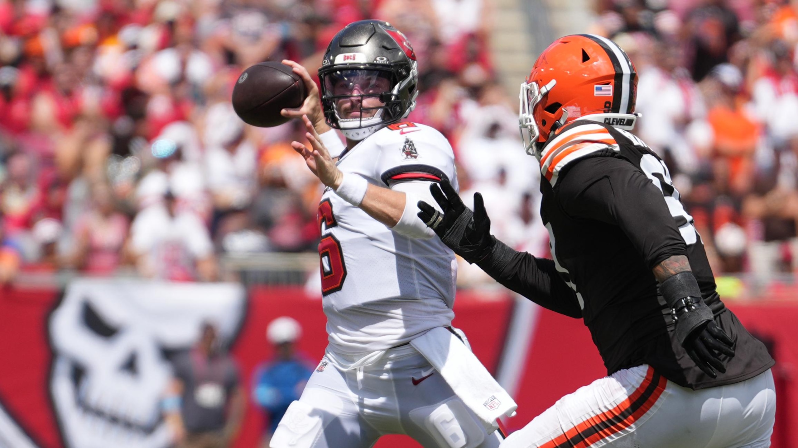 Browns Buccaneers Football