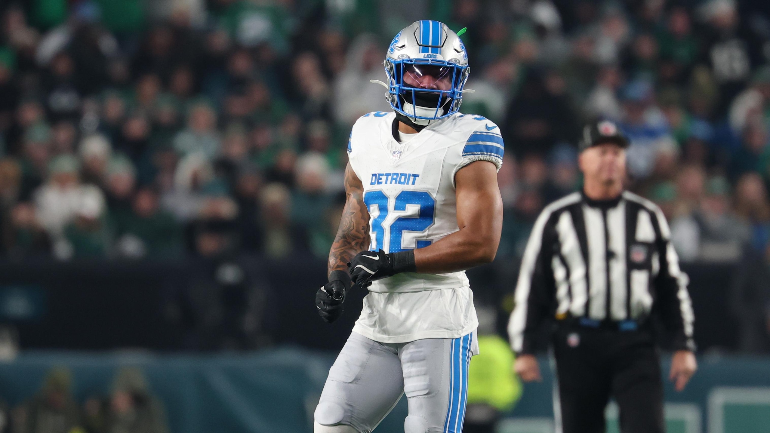Lions Eagles Football