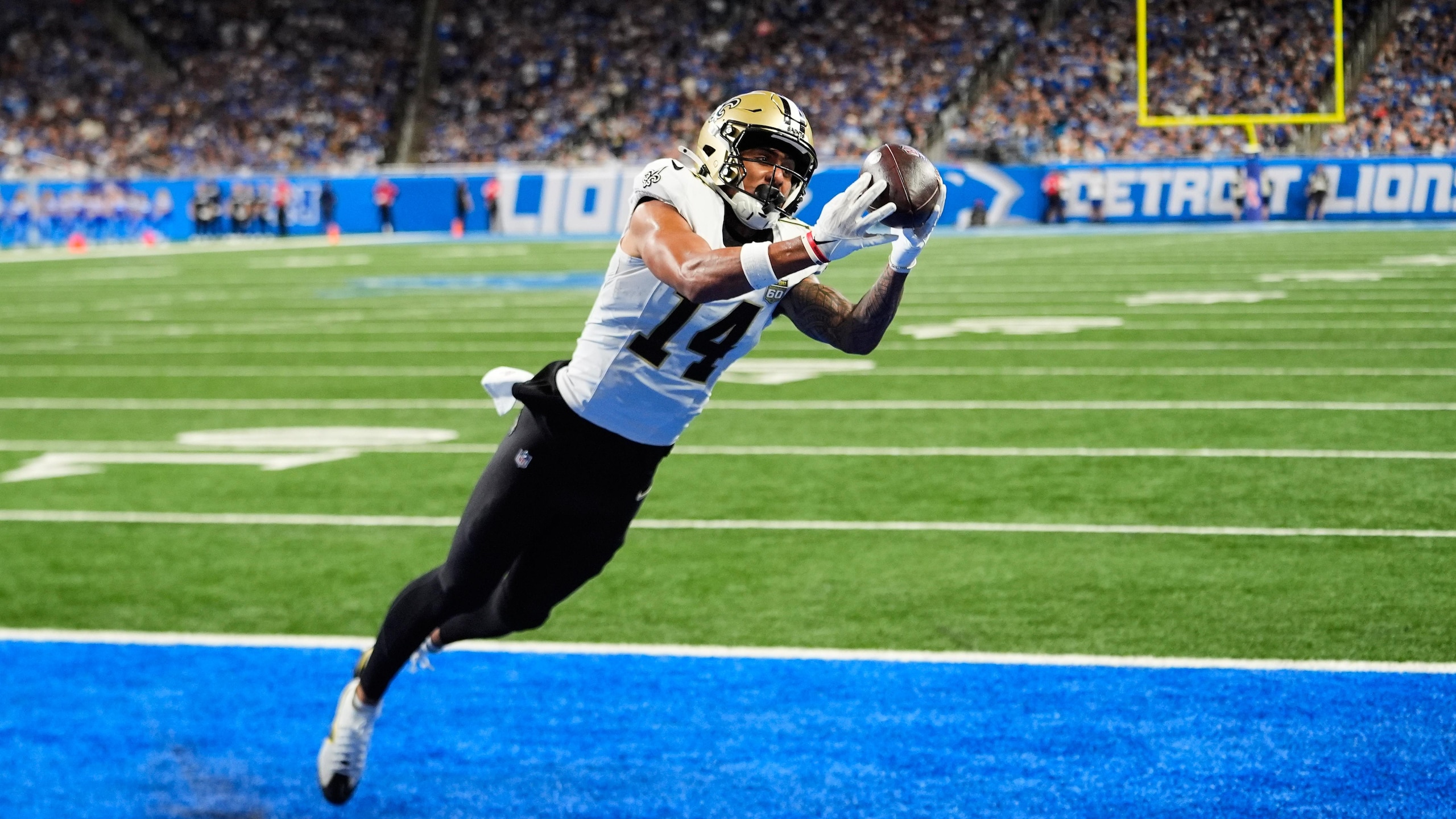 Saints Lions Football