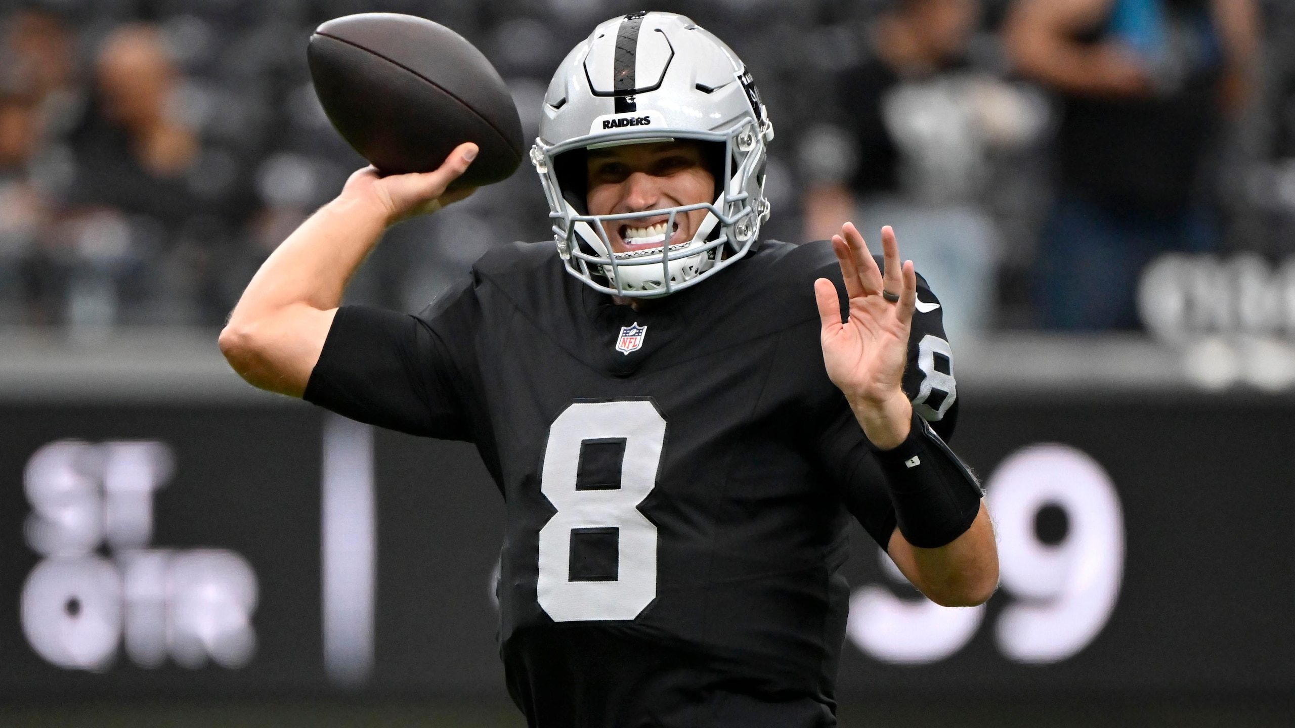 Dolphins Raiders Football