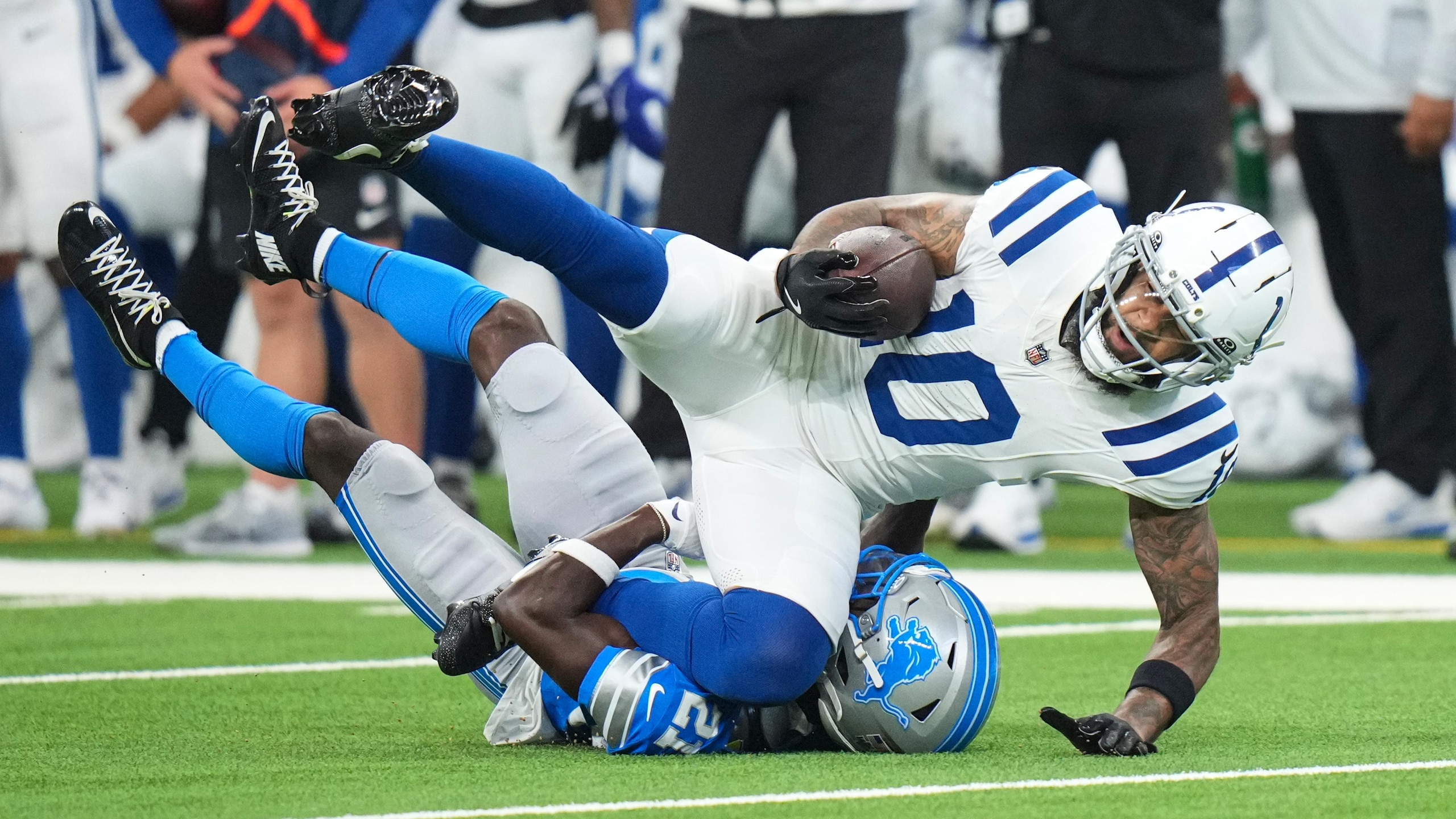Lions Colts Football